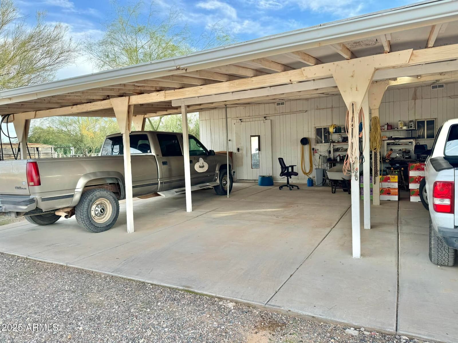 27021 N 211TH Avenue, Wittmann, AZ 85361 — photo 16 of 46