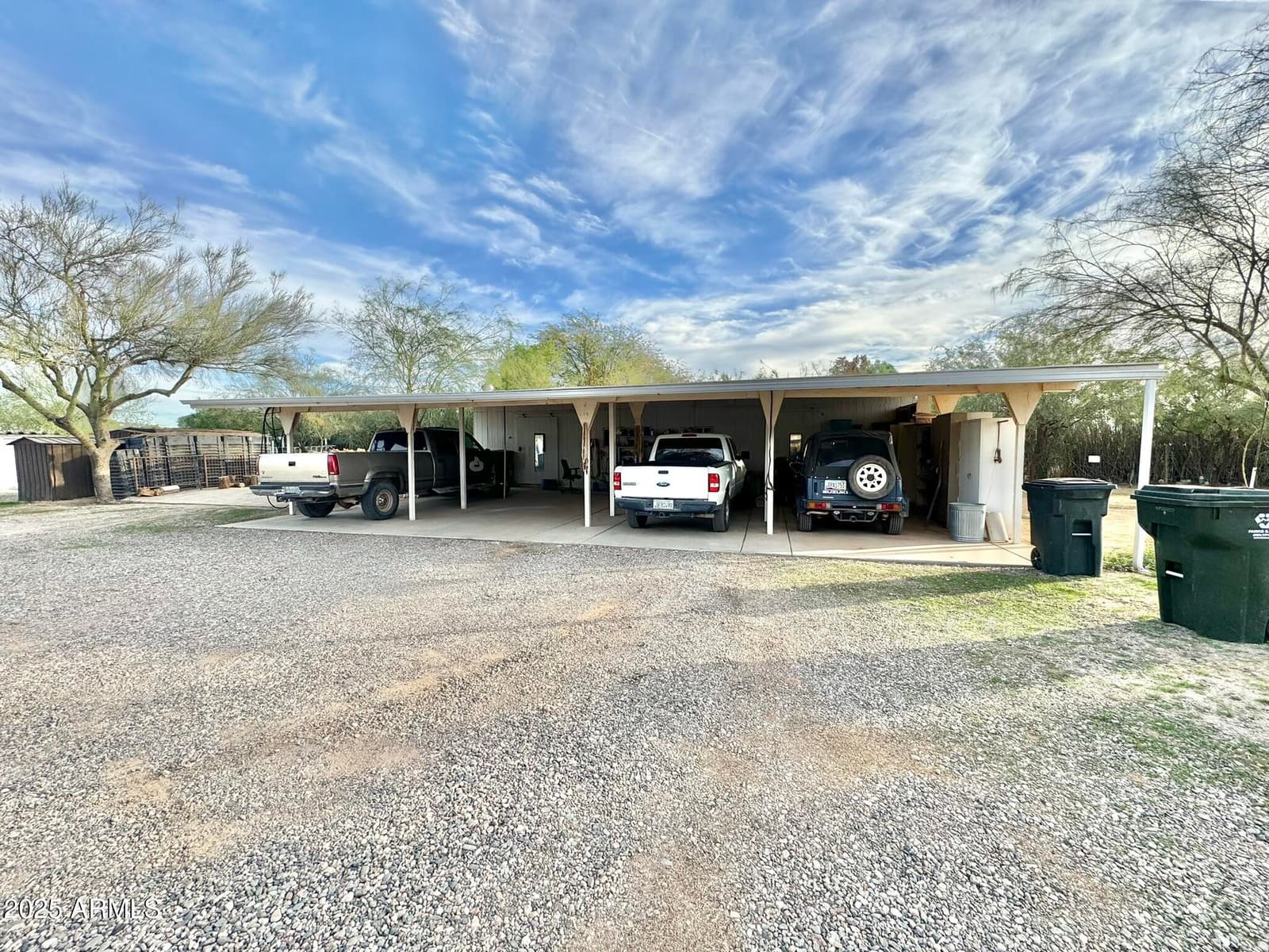 27021 N 211TH Avenue, Wittmann, AZ 85361 — photo 17 of 46