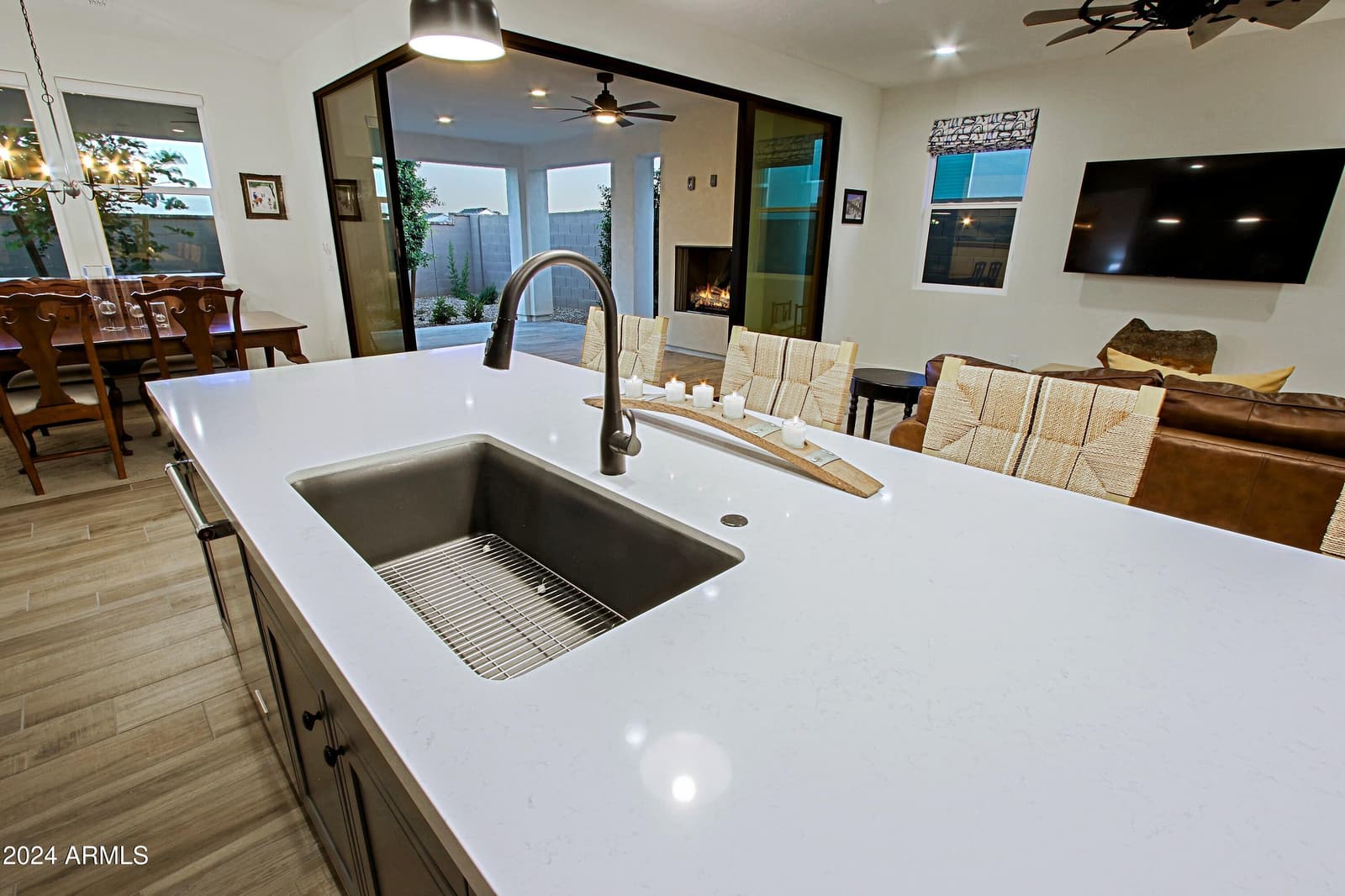 17221 W MIDDLEBURY Street, Surprise, AZ 85388 — photo 12 of 37