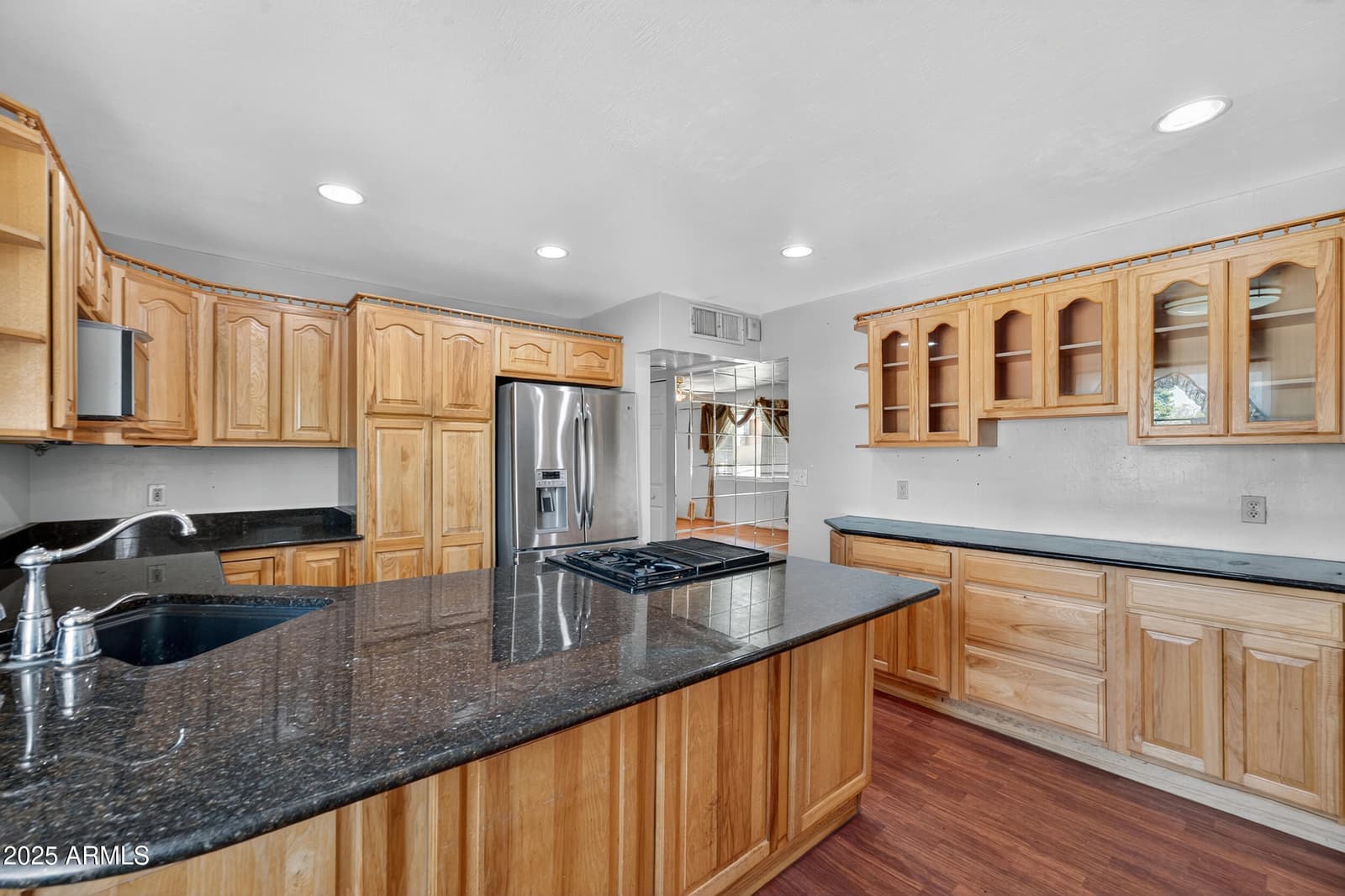 1114 E ORCHID Lane, Phoenix, AZ 85020 — photo 5 of 28