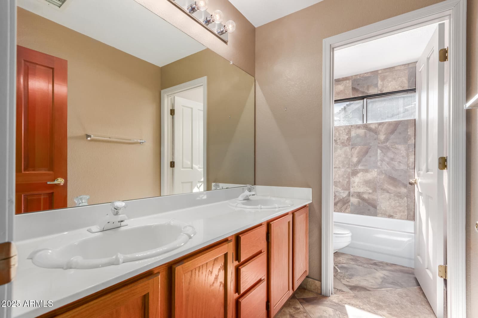 810 N LOS ALTOS Drive, Chandler, AZ 85224 — photo 26 of 40