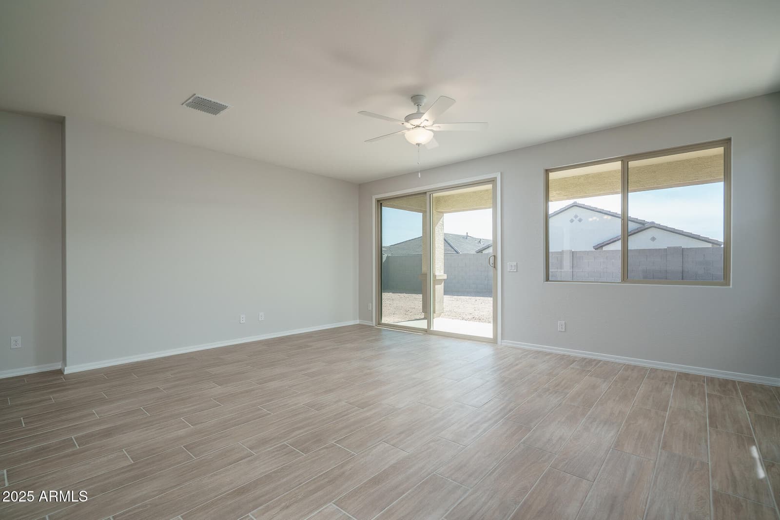 15771 W Soft Wind Drive, Surprise, AZ 85387 — photo 10 of 58