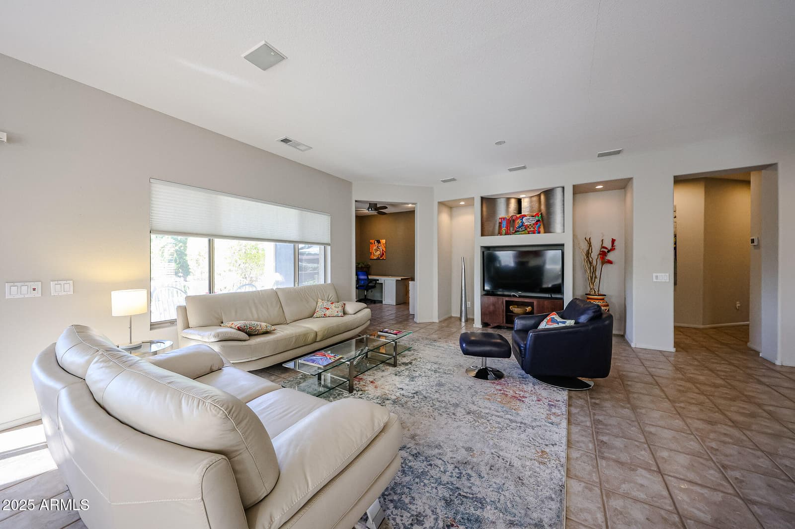 17807 N NAVARRO Court, Surprise, AZ 85374 — photo 7 of 37