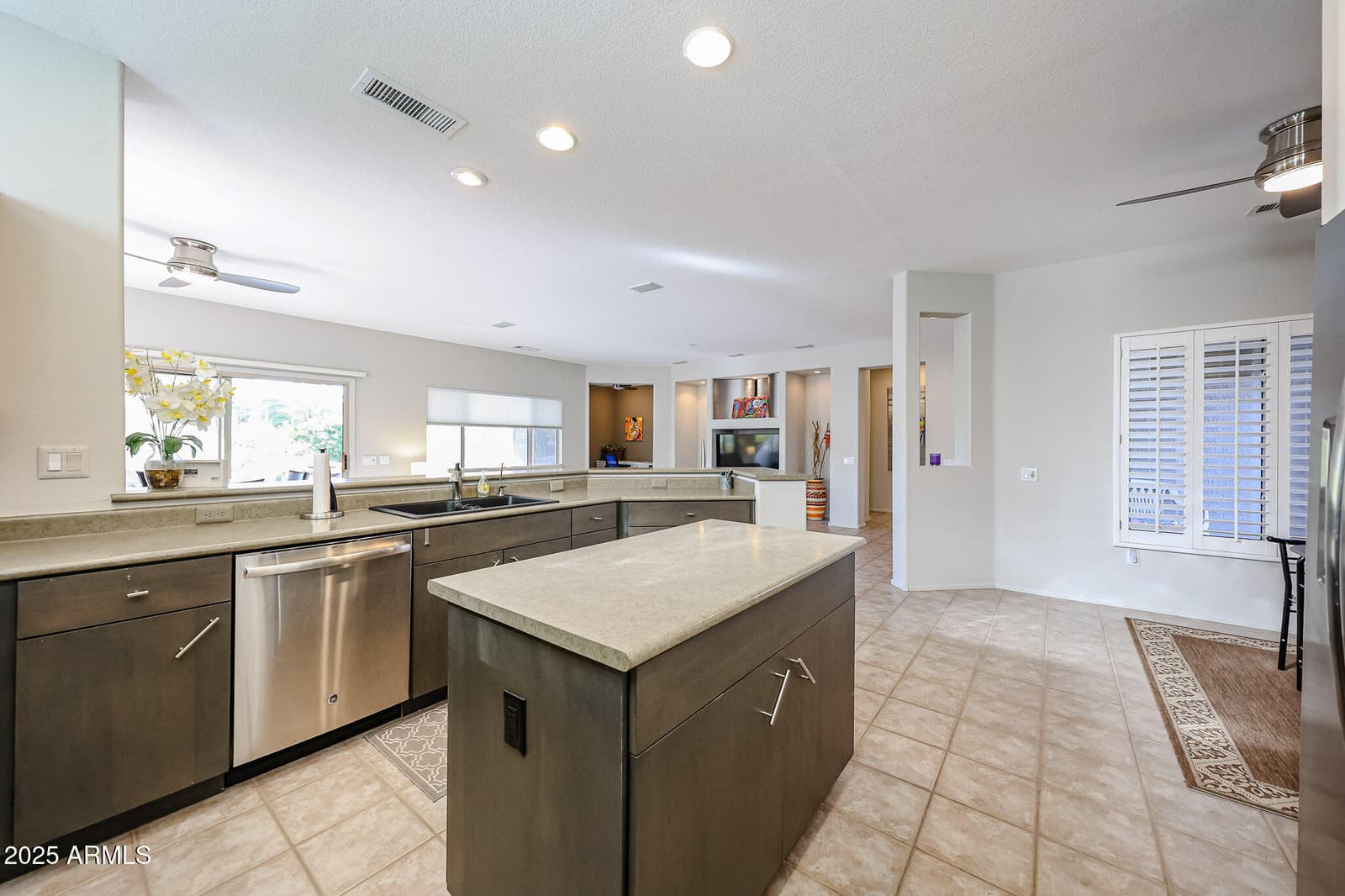 17807 N NAVARRO Court, Surprise, AZ 85374 — photo 15 of 37