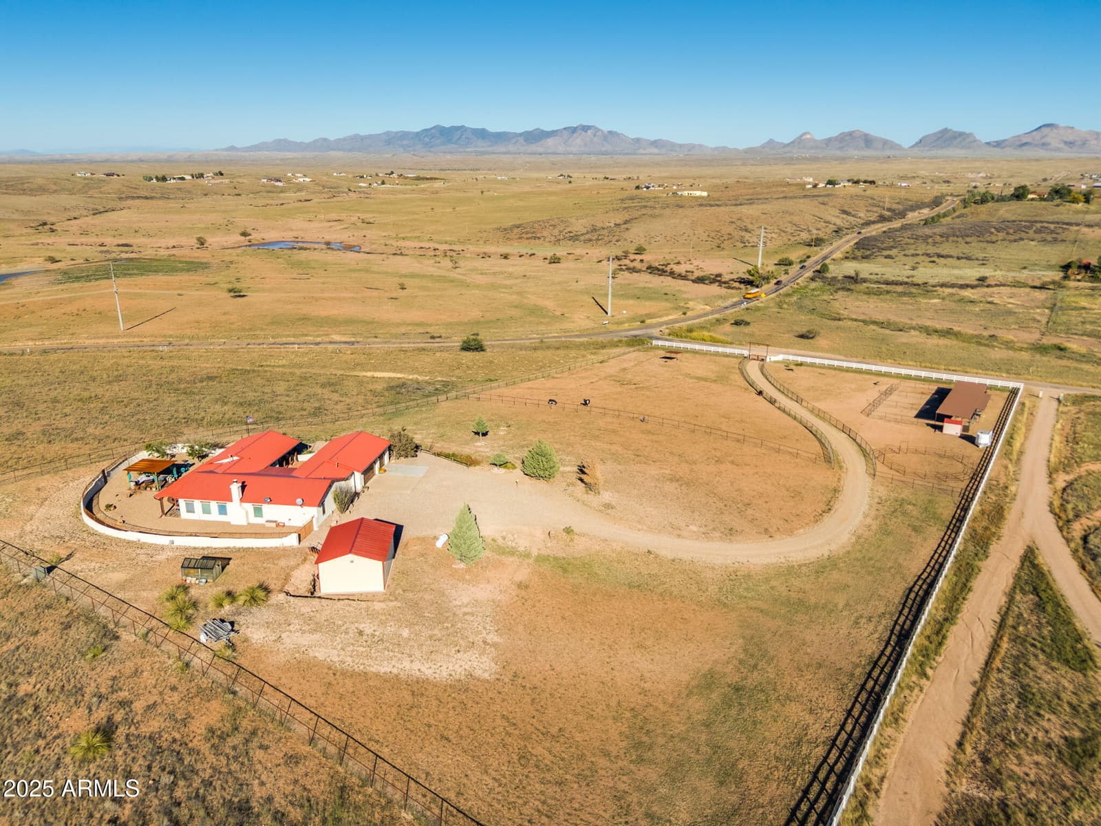 4 MUSTANG Trail, Sonoita, AZ 85637 — photo 11 of 107