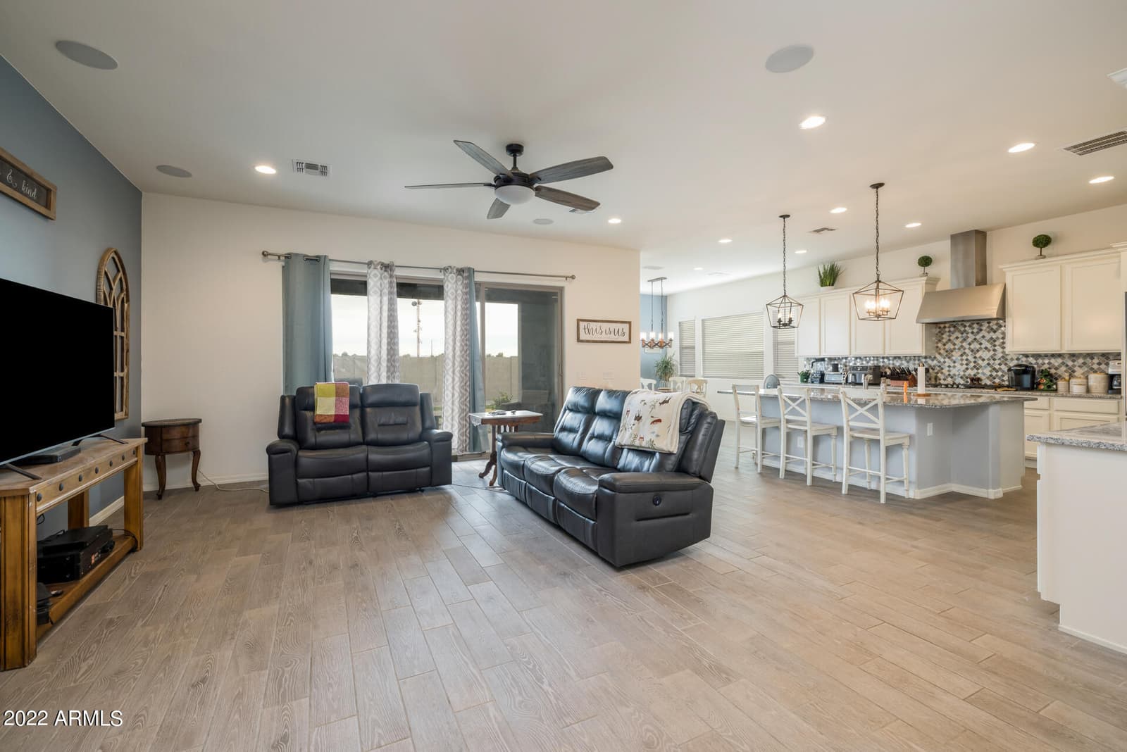 40587 N SPOTTED Lane, San Tan Valley, AZ 85140 — photo 3 of 26