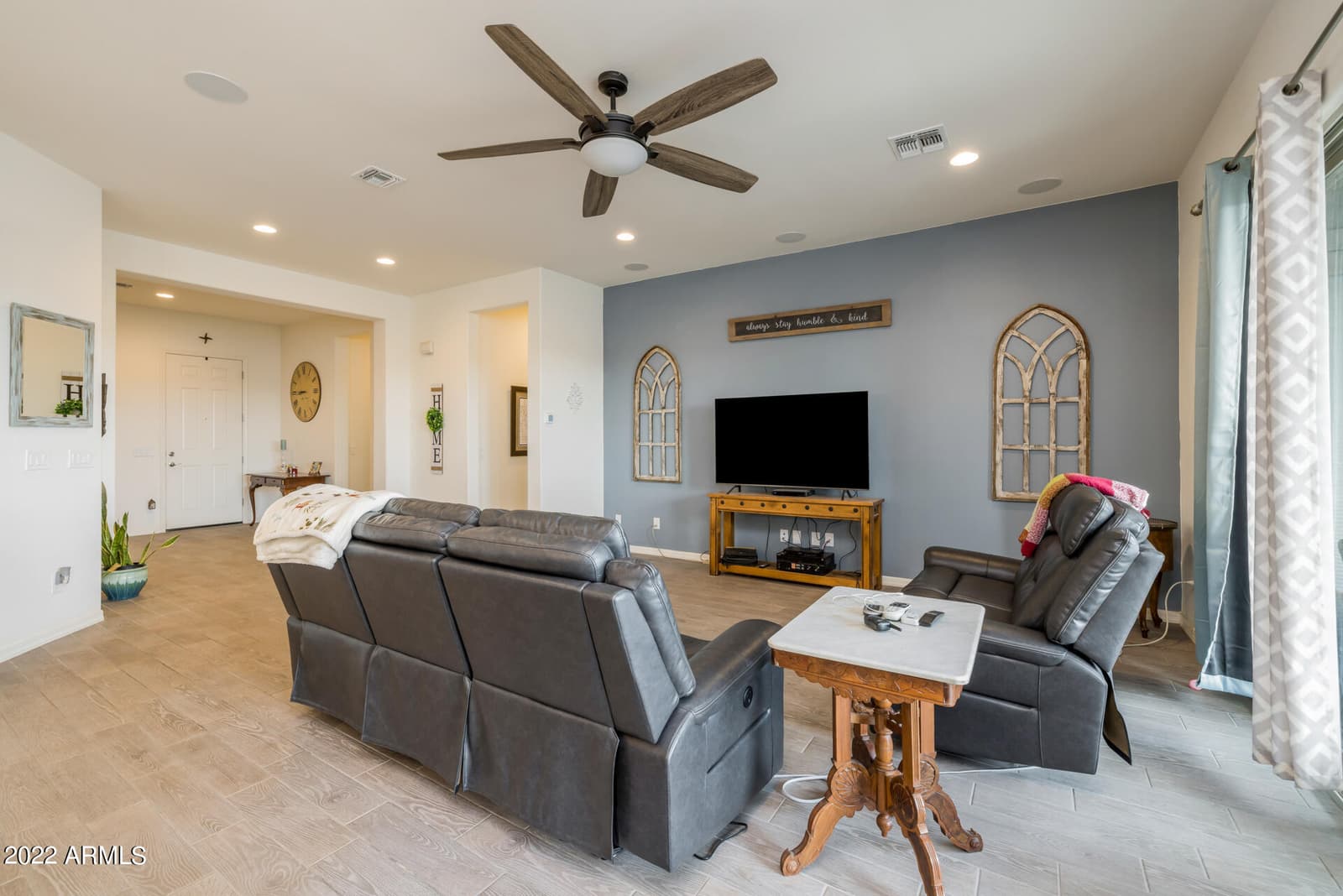 40587 N SPOTTED Lane, San Tan Valley, AZ 85140 — photo 4 of 26