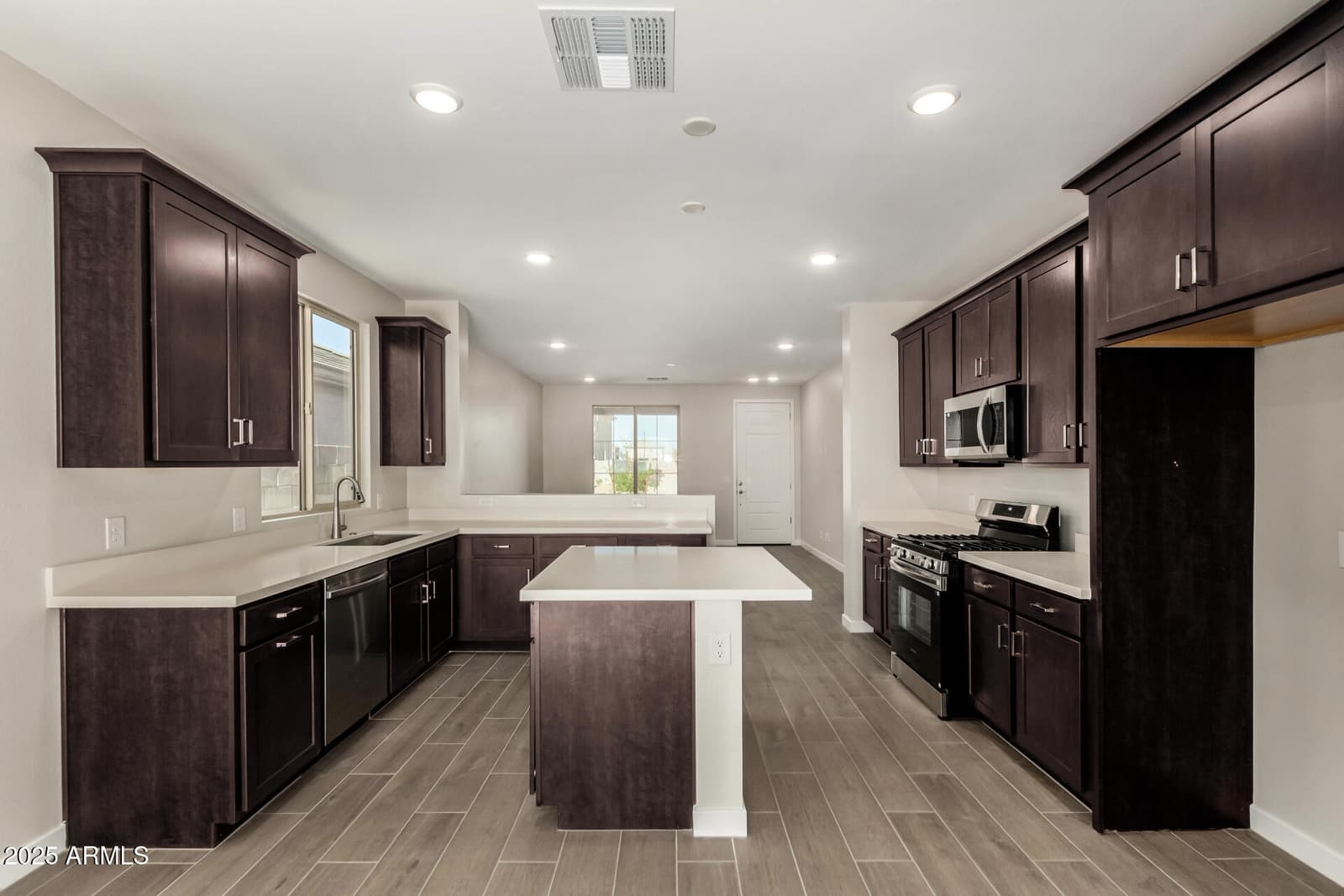 16977 W SPUR Drive, Surprise, AZ 85387 — photo 11 of 30