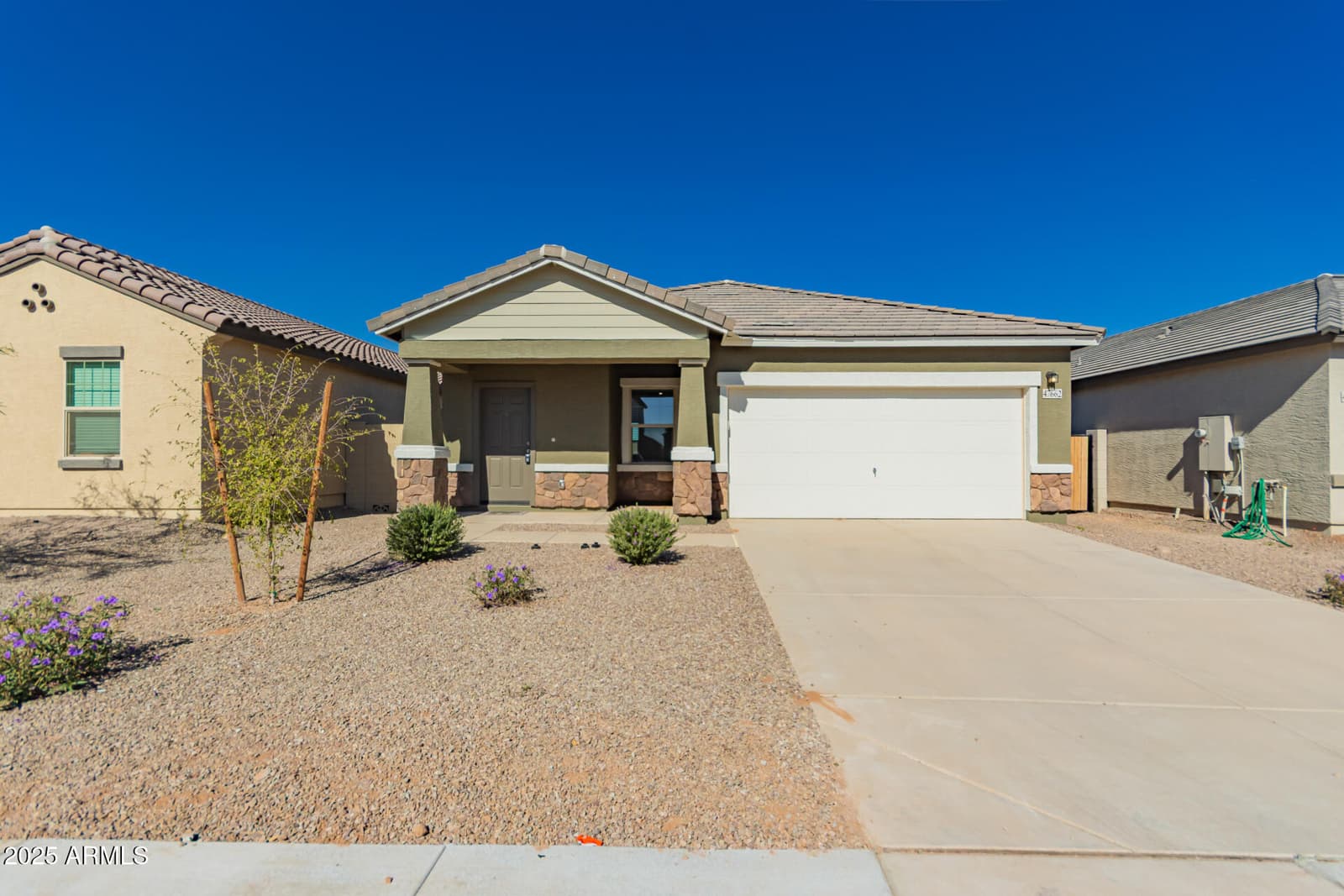 47662 W MELLEN Lane, Maricopa, AZ 85139 — photo 7 of 33