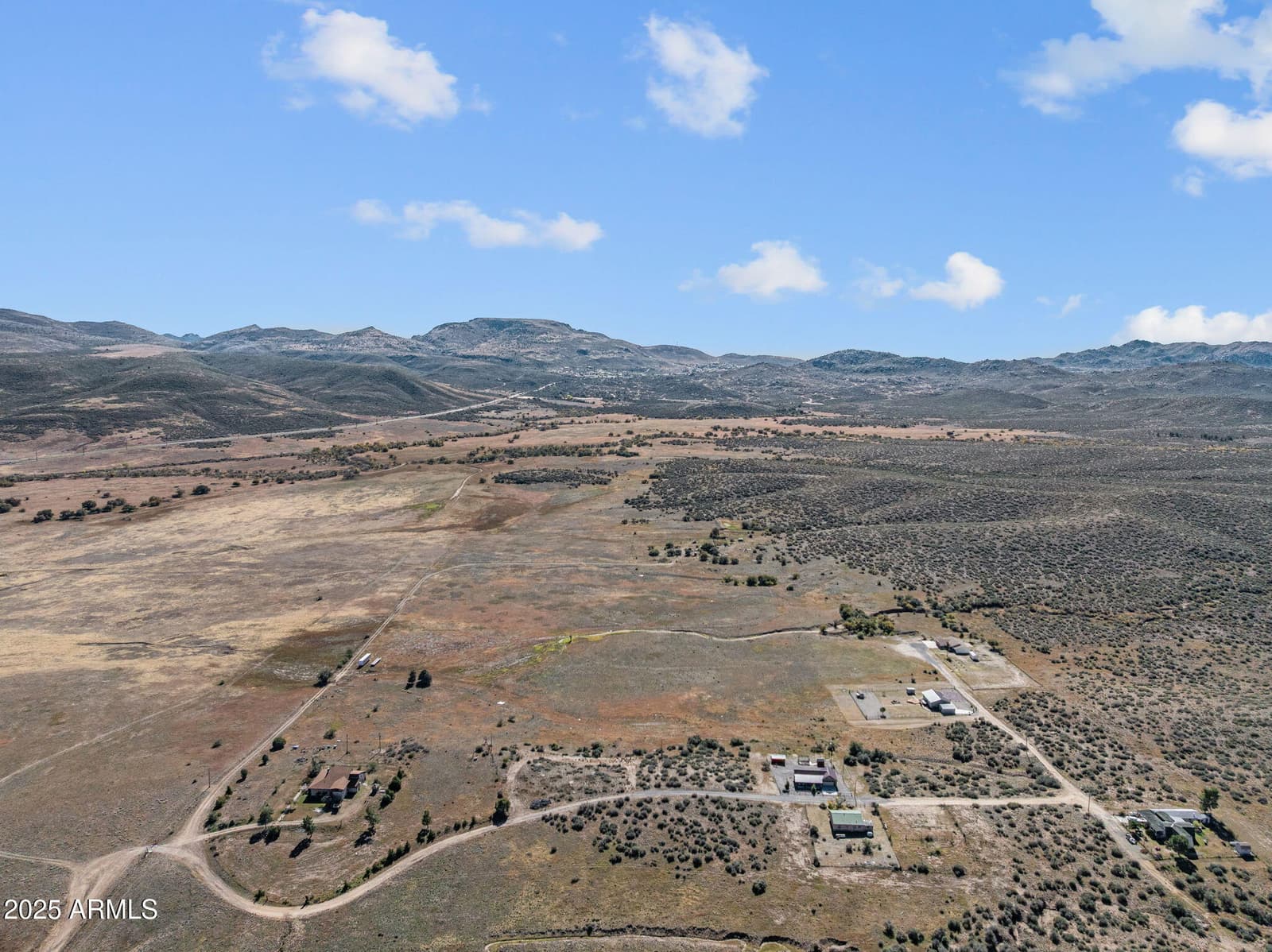 16057 S SICKLES RANCH Road, Peeples Valley, AZ 86332 — photo 30 of 39