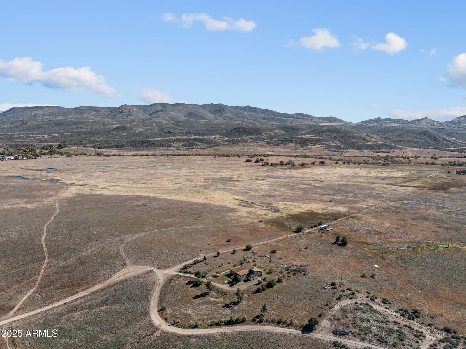 16057 S SICKLES RANCH Road, Peeples Valley, AZ 86332 — photo 31 of 39
