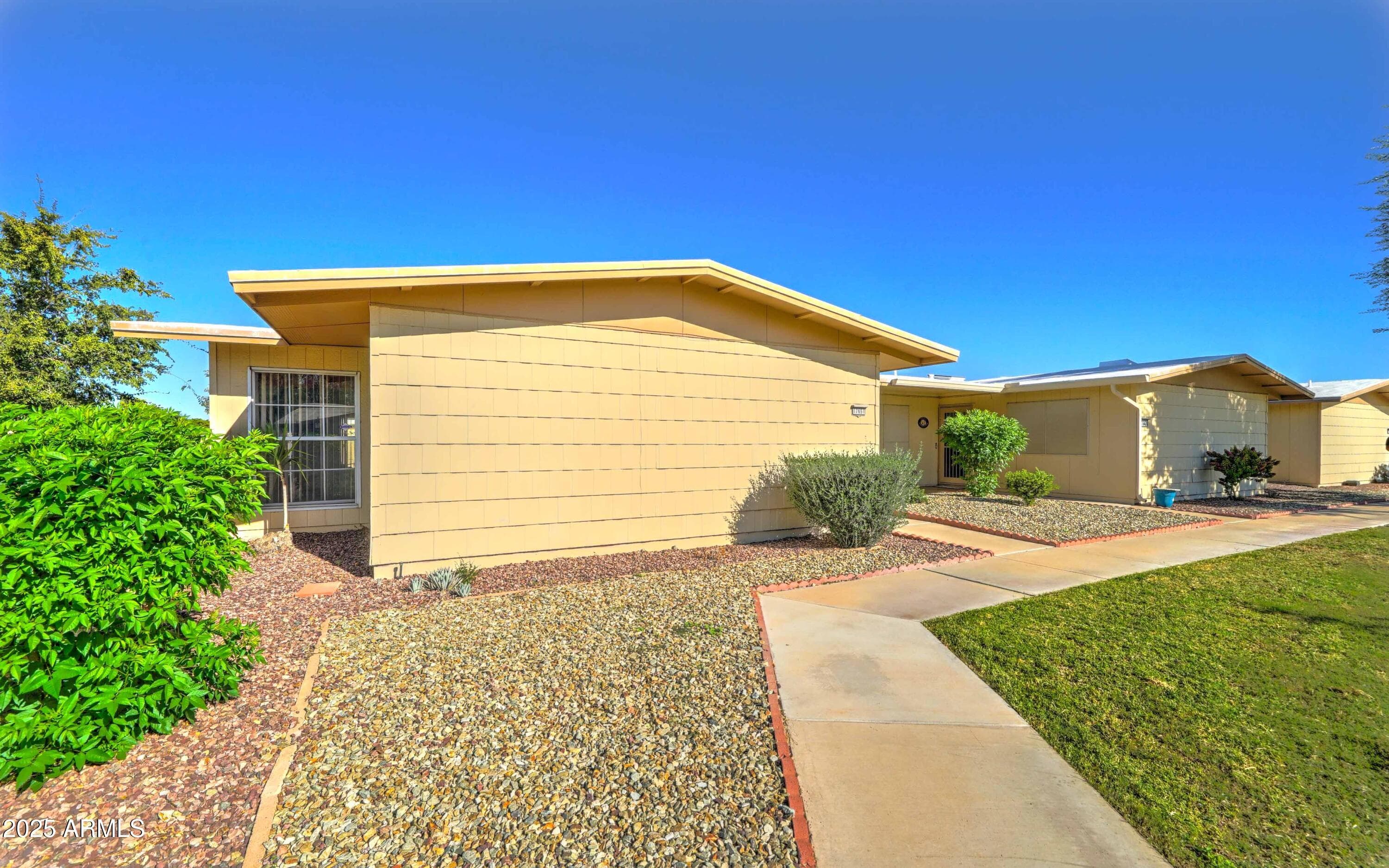 17651 N 99TH Drive, Sun City, AZ 85373 — photo 5 of 31