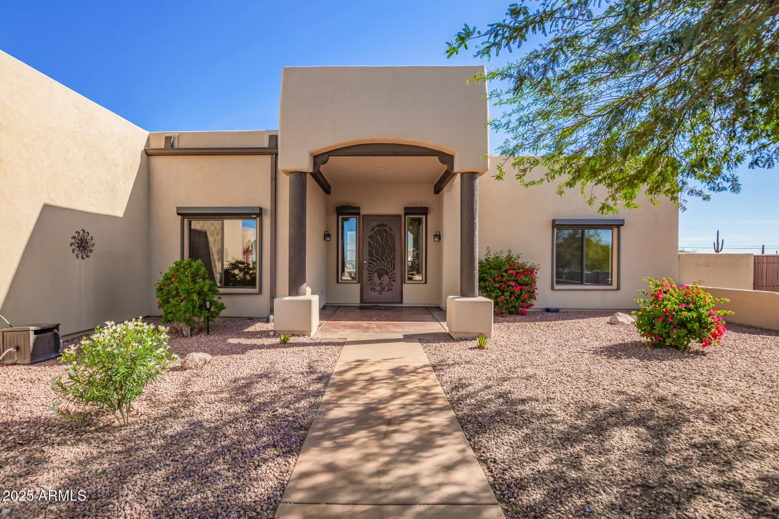 945 N MOUNTAIN VIEW Road, Apache Junction, AZ 85119 — photo 8 of 53