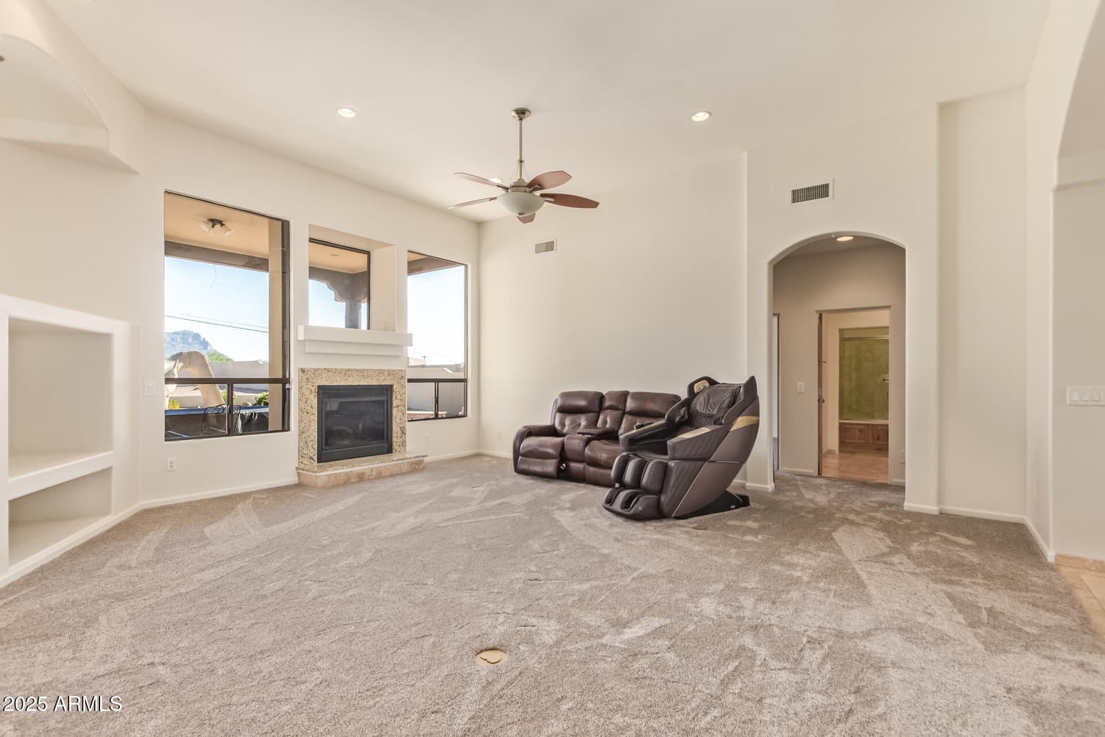945 N MOUNTAIN VIEW Road, Apache Junction, AZ 85119 — photo 11 of 53