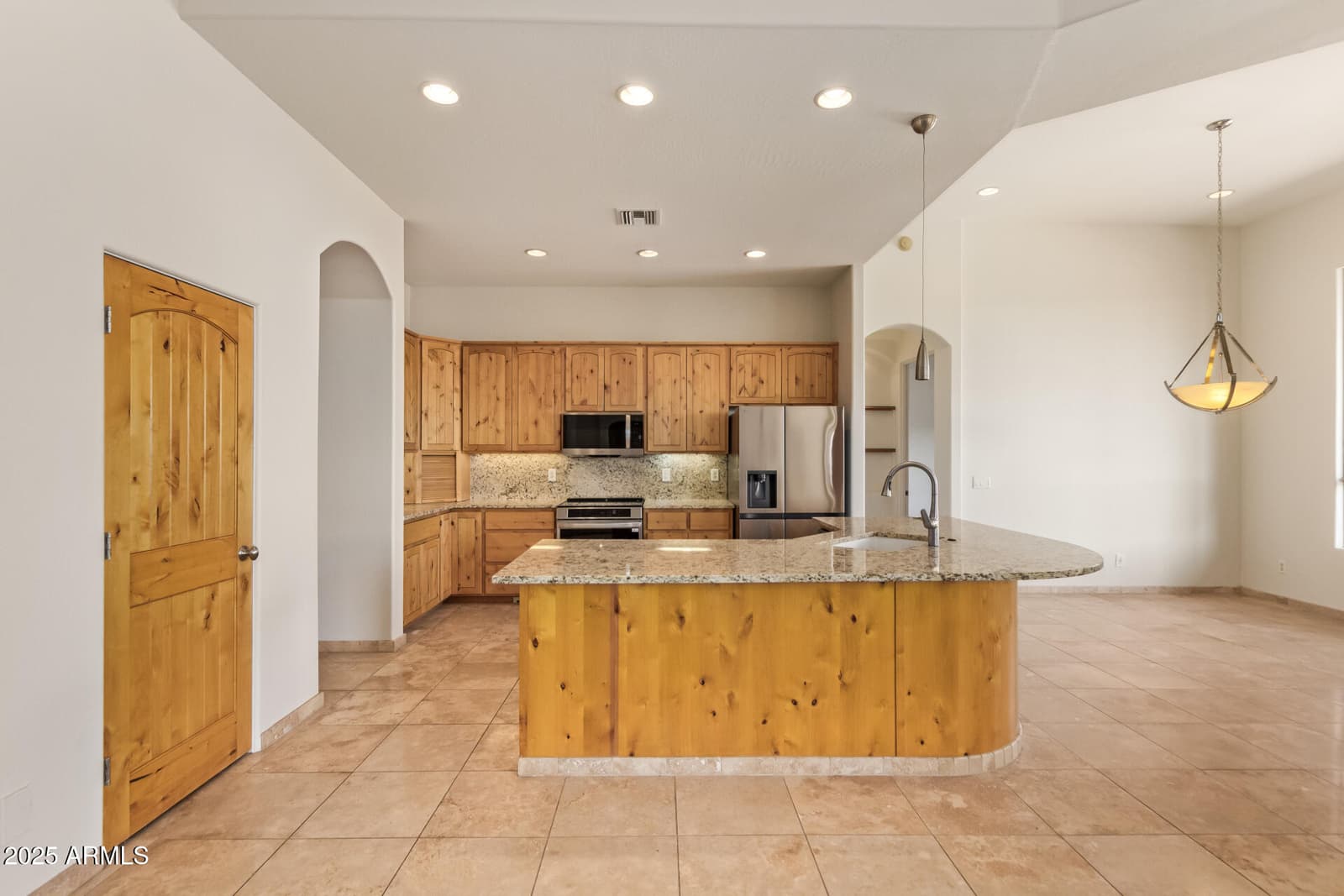 945 N MOUNTAIN VIEW Road, Apache Junction, AZ 85119 — photo 14 of 53
