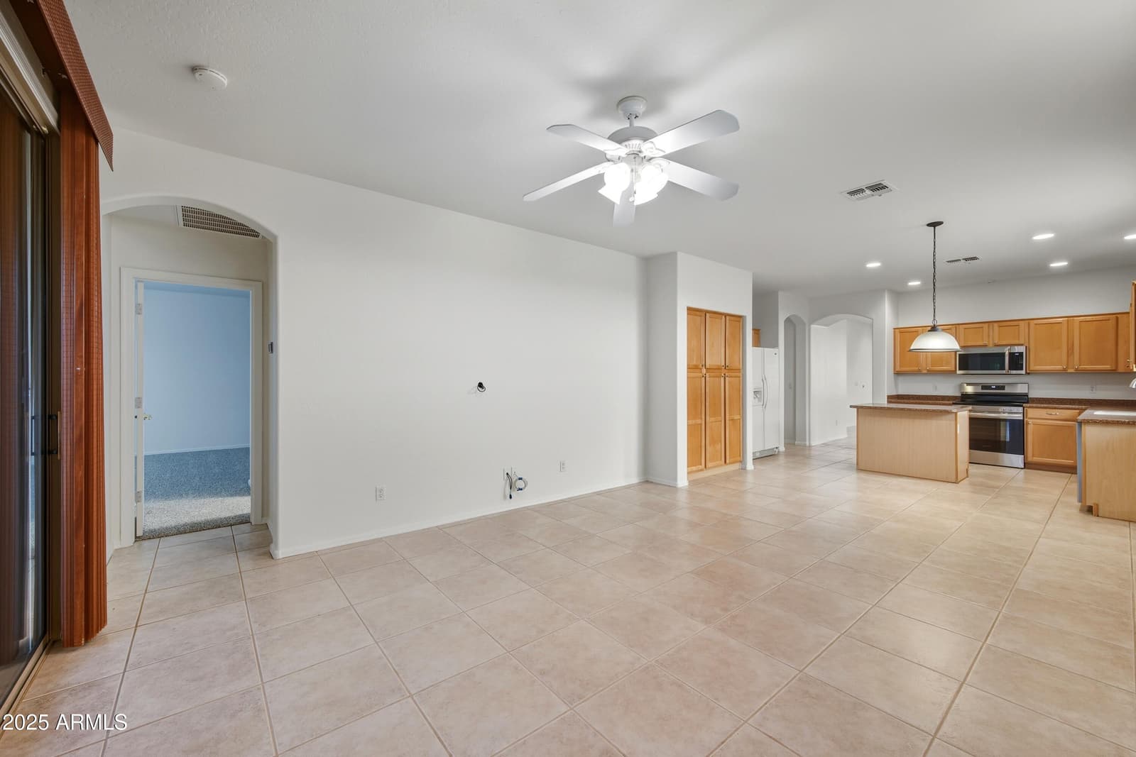 2707 E DARREL Road, Phoenix, AZ 85042 — photo 20 of 41