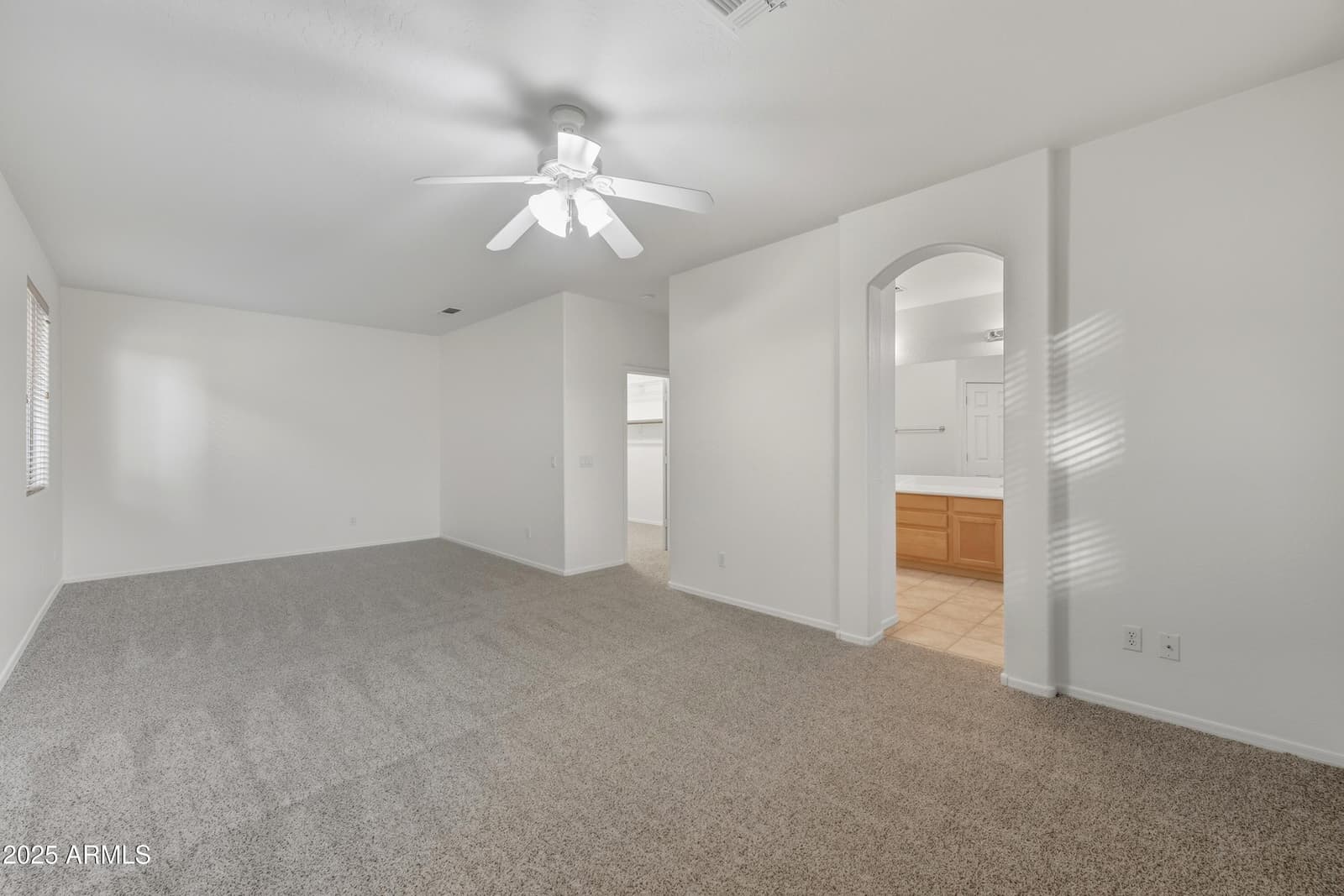 2707 E DARREL Road, Phoenix, AZ 85042 — photo 22 of 41