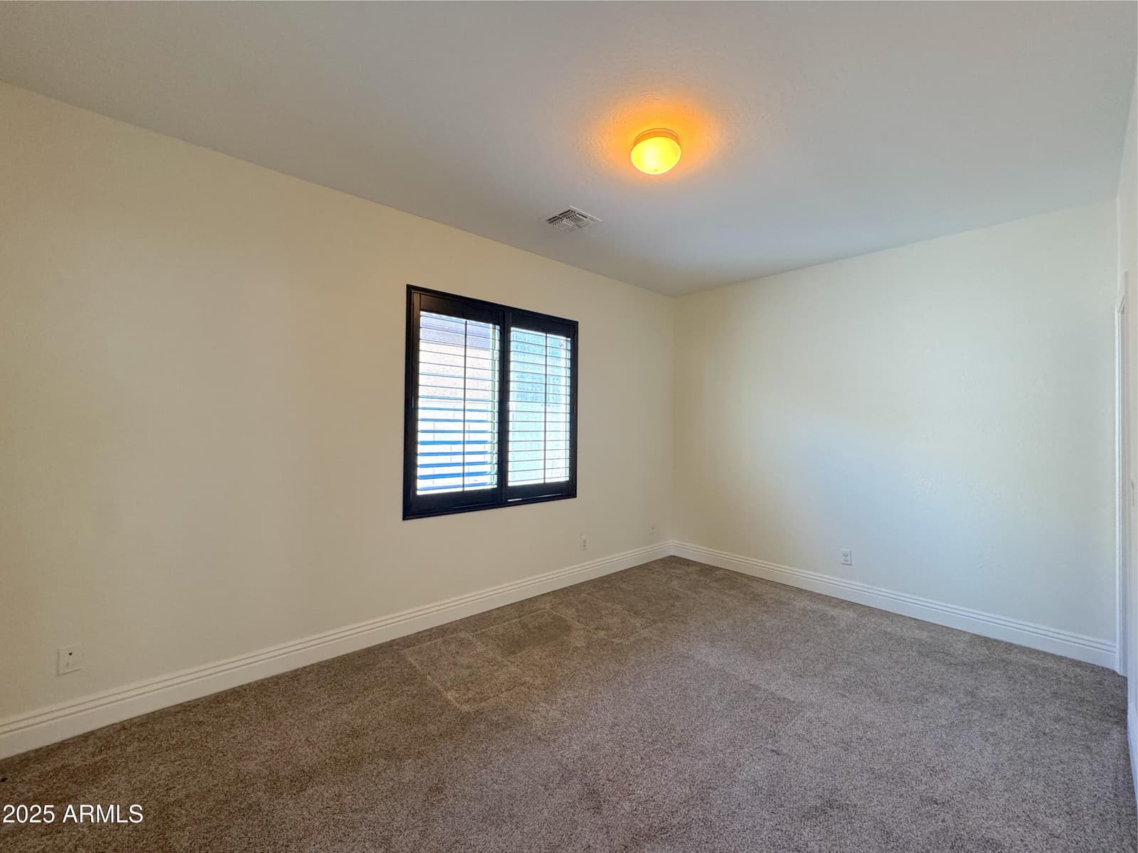 1637 W GREEN TREE Drive, San Tan Valley, AZ 85144 — photo 14 of 34