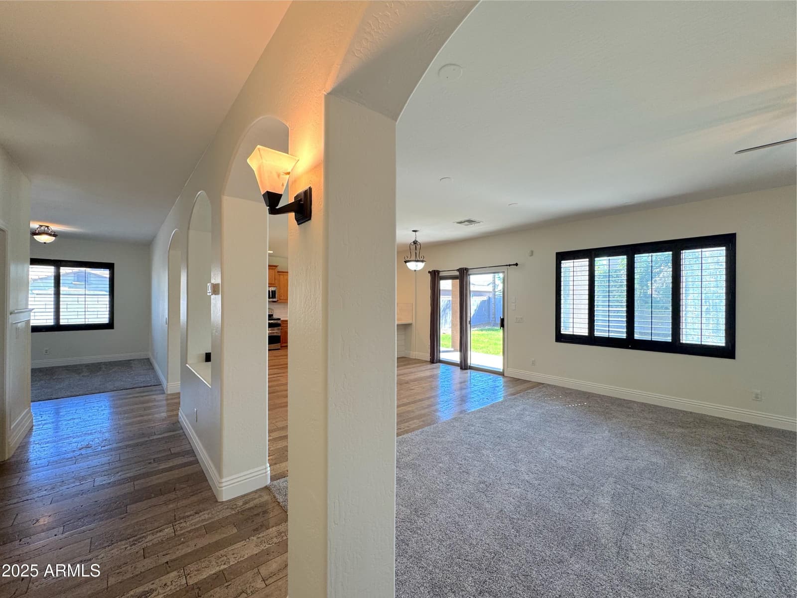 1637 W GREEN TREE Drive, San Tan Valley, AZ 85144 — photo 15 of 34