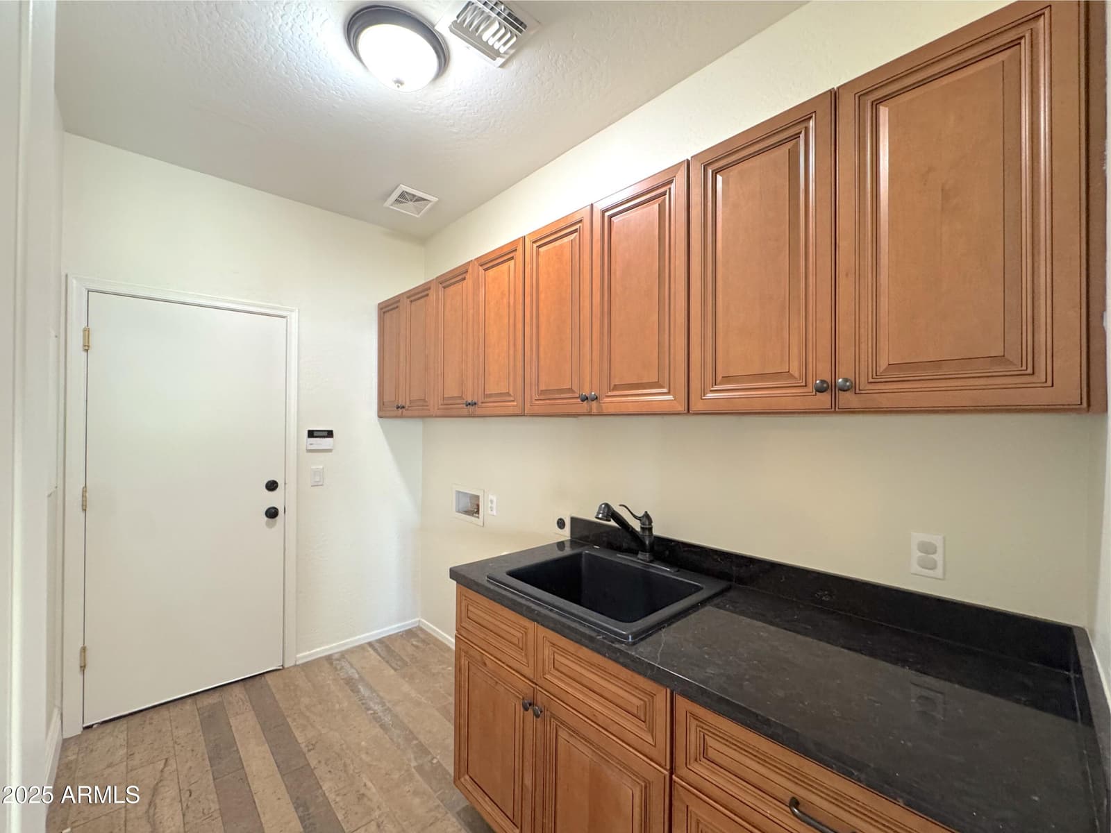 1637 W GREEN TREE Drive, San Tan Valley, AZ 85144 — photo 16 of 34