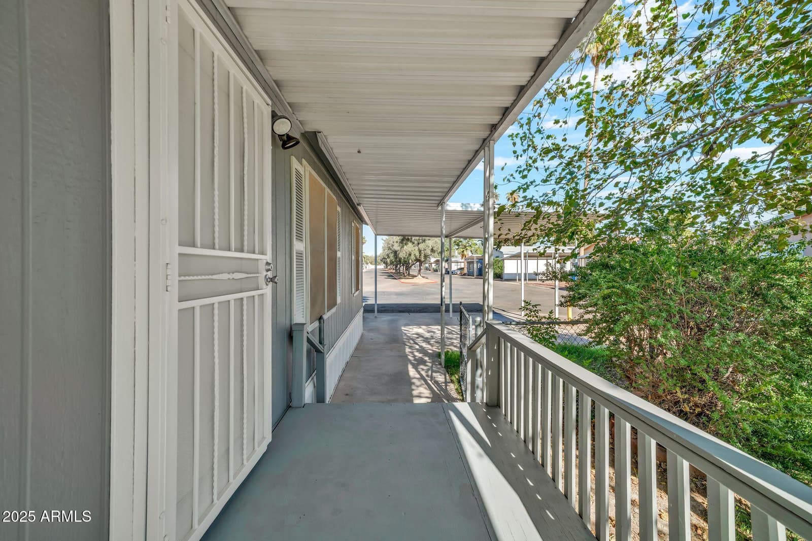 19401 N 7TH Street 142, Phoenix, AZ 85024 — photo 3 of 37