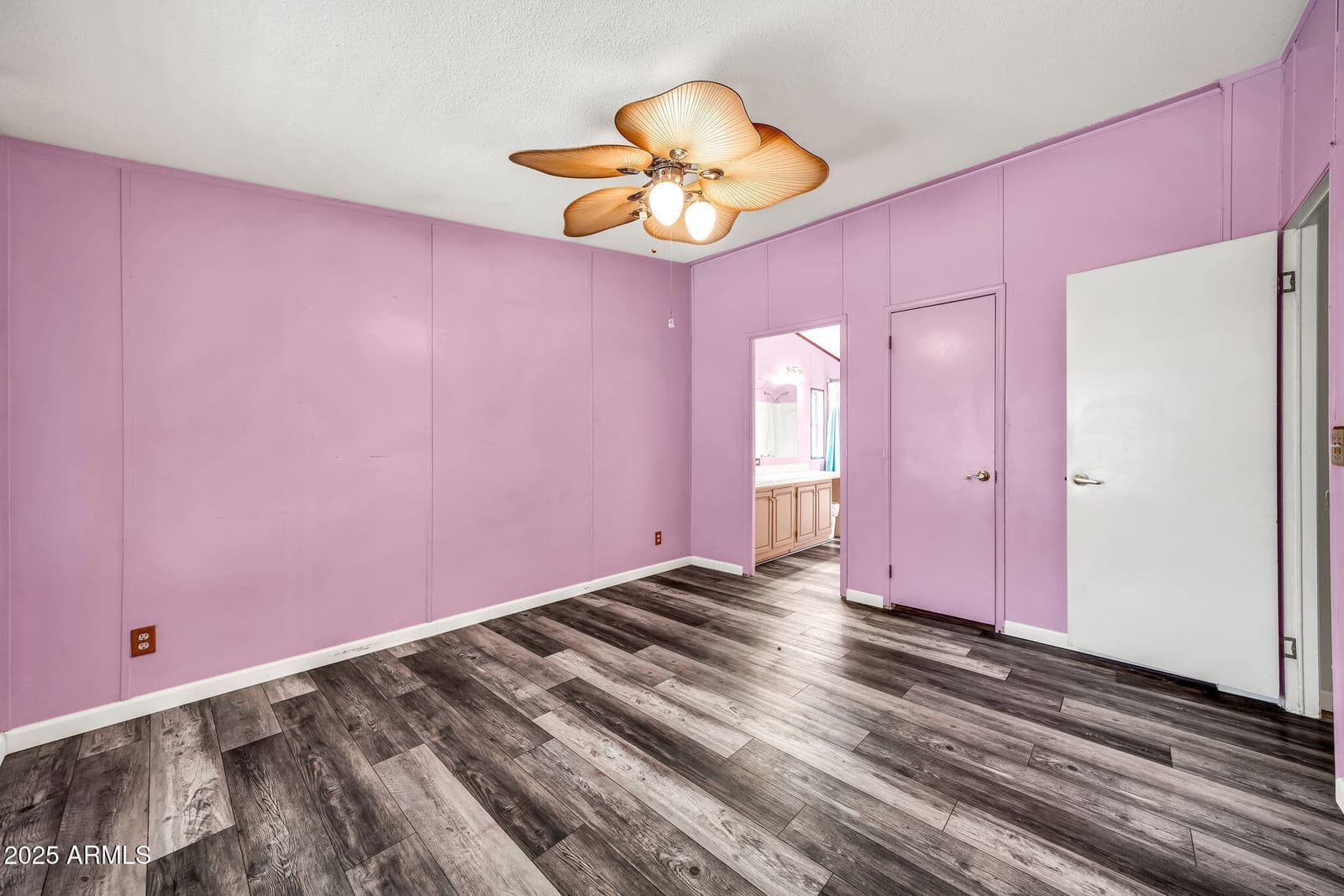19401 N 7TH Street 142, Phoenix, AZ 85024 — photo 19 of 37