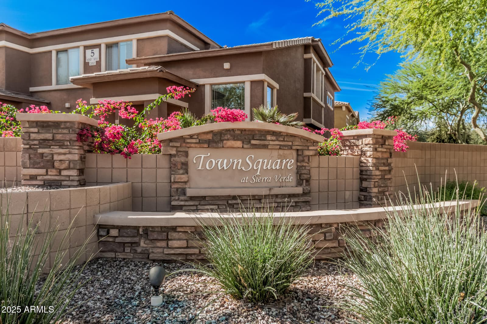 15240 N 142ND Avenue 1124, Surprise, AZ 85379 — photo 1 of 21