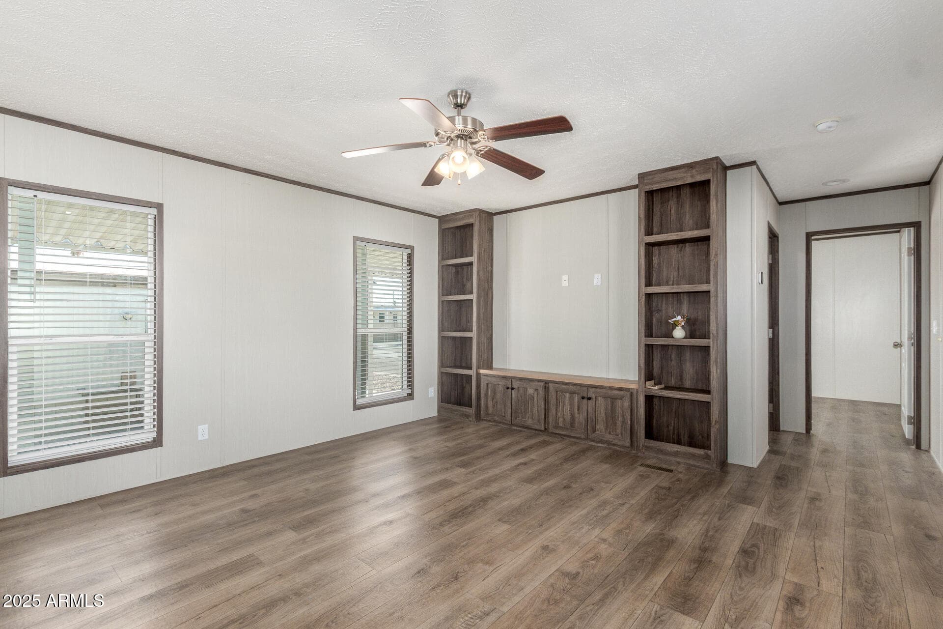 2060 N CENTER Street 238, Mesa, AZ 85201 — photo 5 of 33