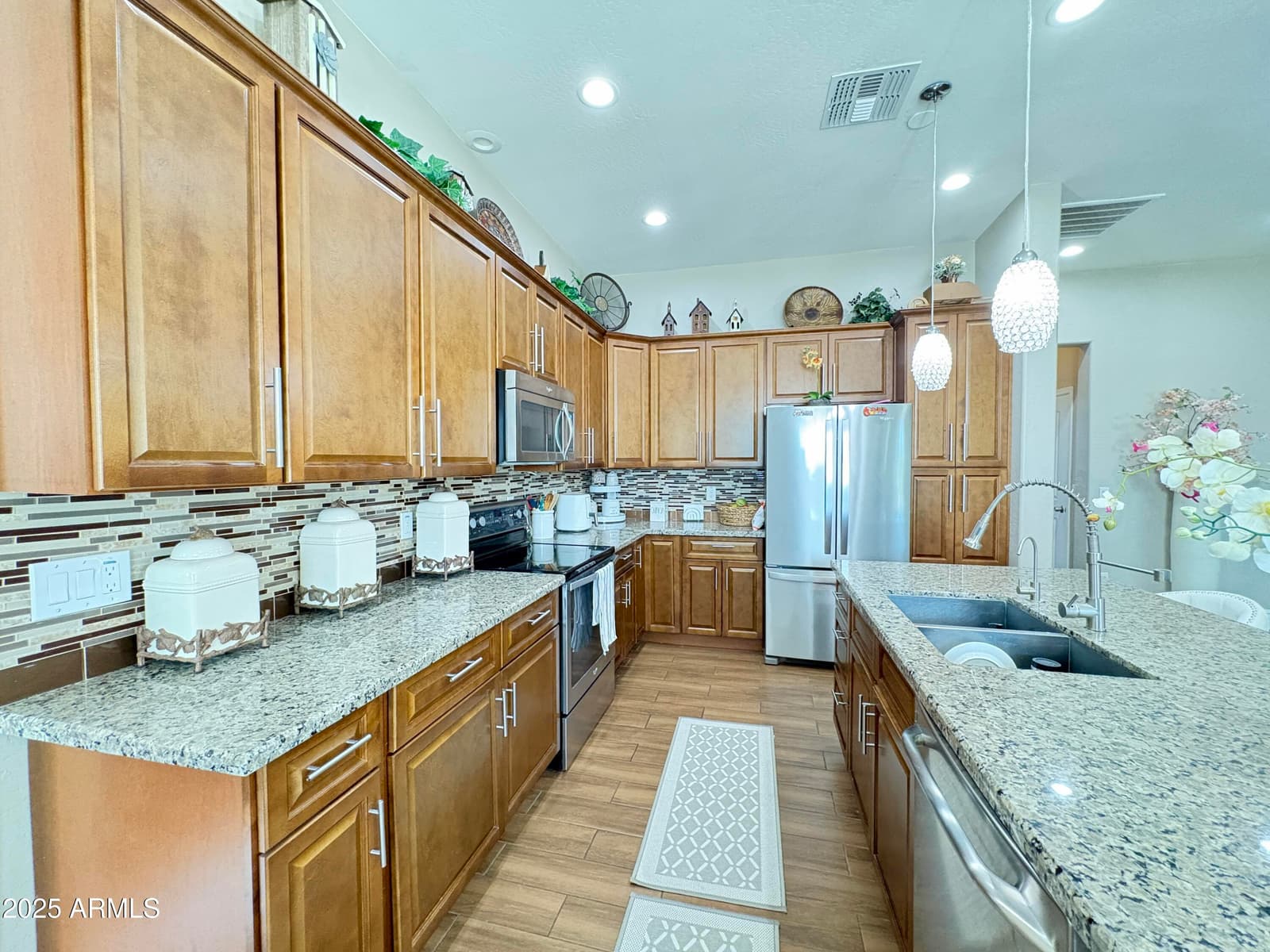 30515 W MORNING VISTA Lane, Wittmann, AZ 85361 — photo 10 of 55