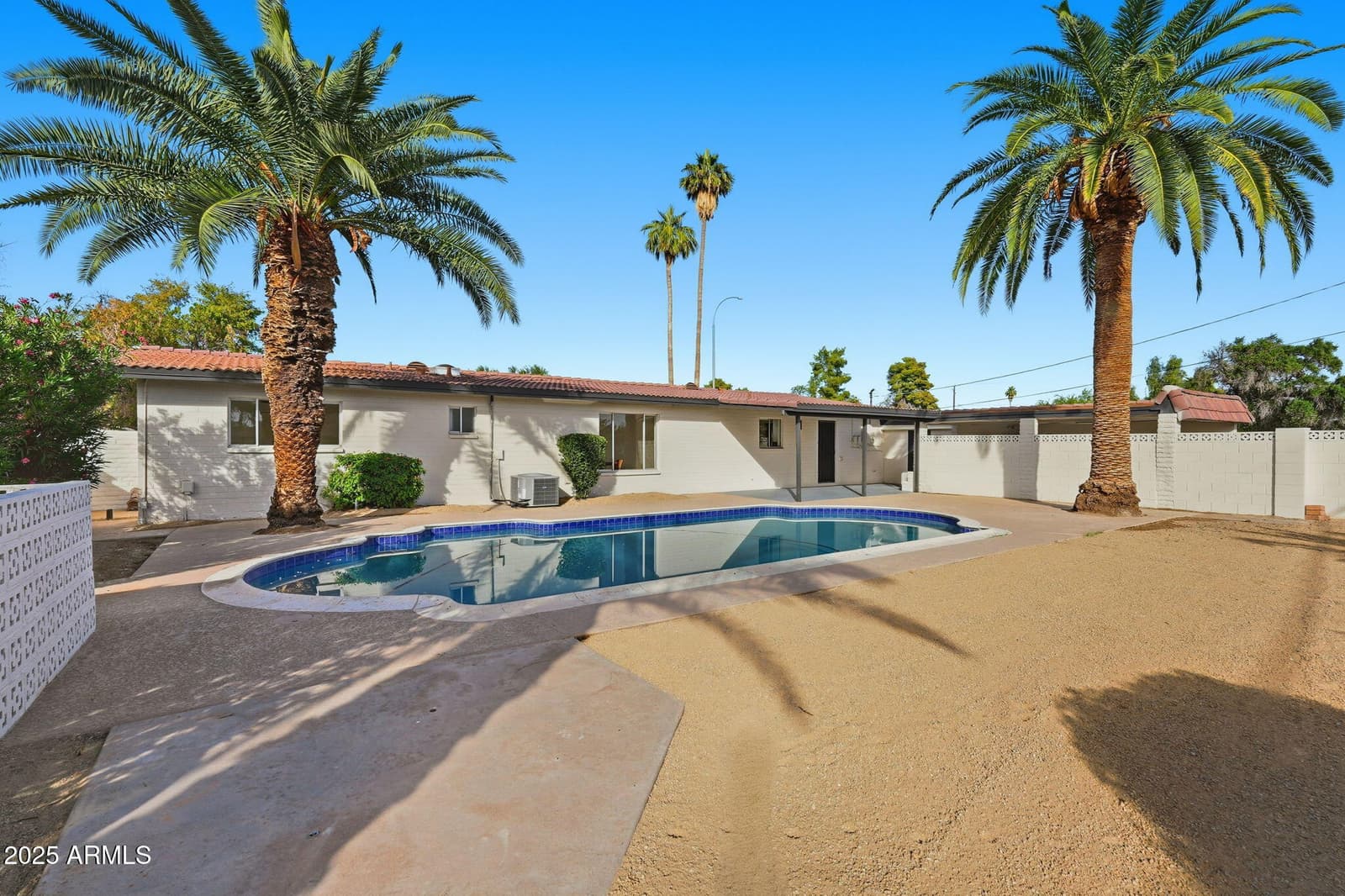 403 W GAIL Drive, Chandler, AZ 85225 — photo 39 of 41