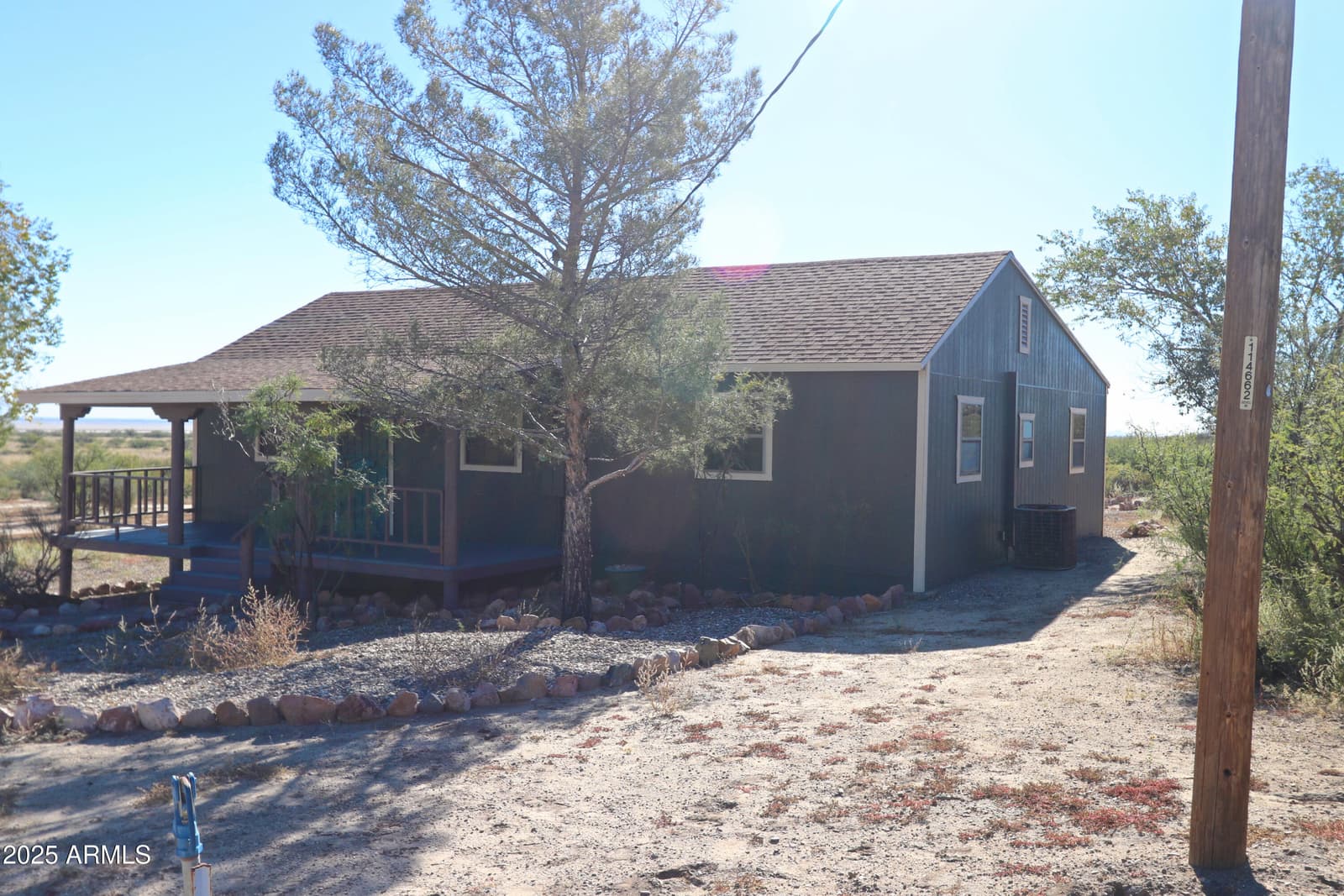 704 W CALLE CONNECTICUT, Cochise, AZ 85606 — photo 1 of 37