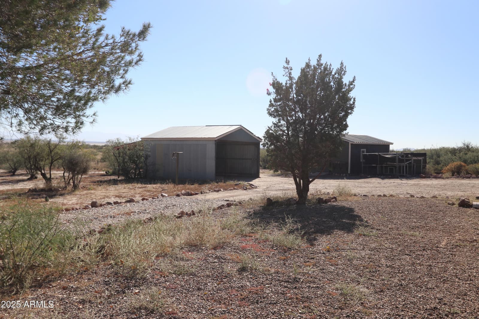 704 W CALLE CONNECTICUT, Cochise, AZ 85606 — photo 9 of 37