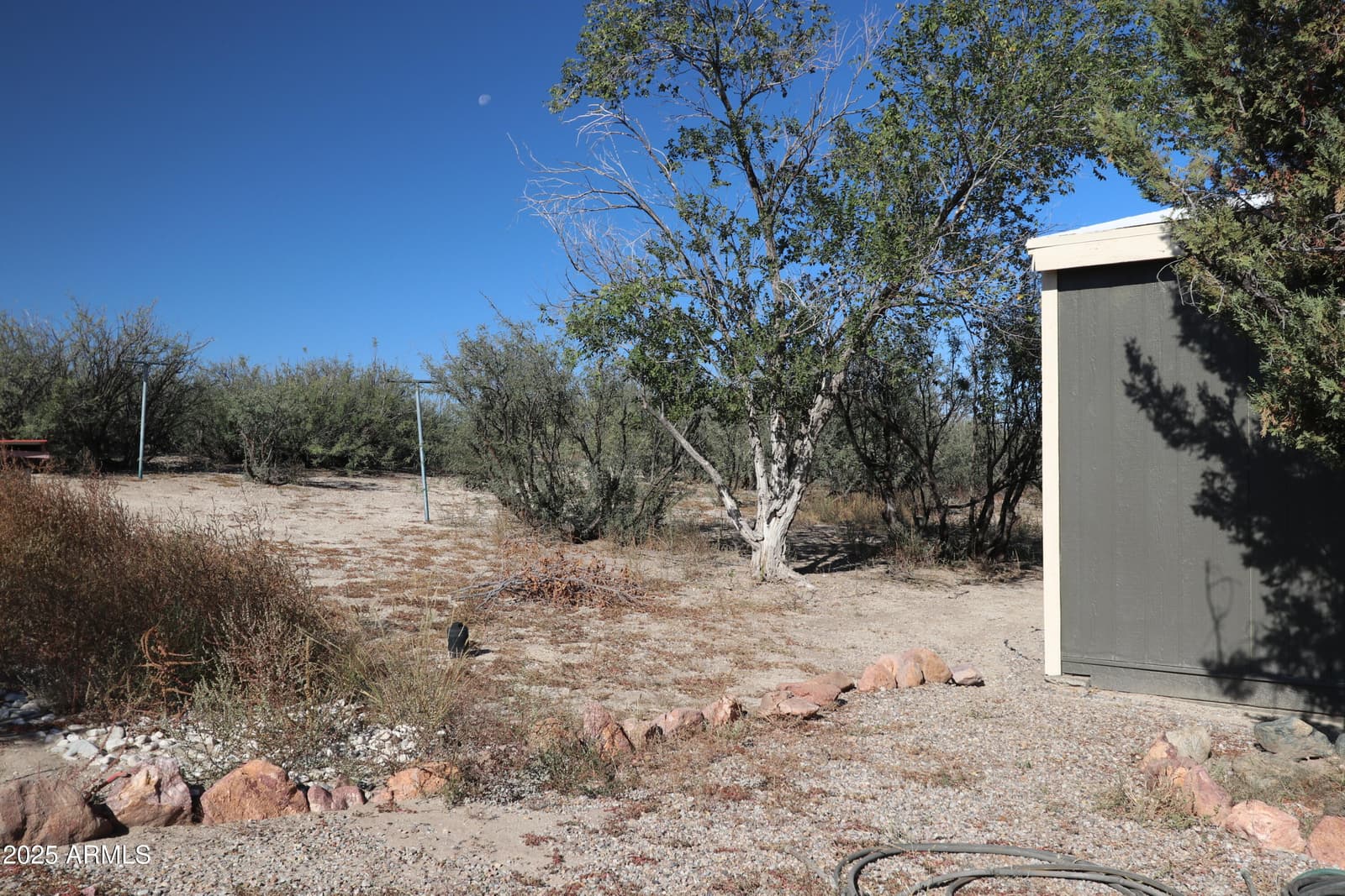 704 W CALLE CONNECTICUT, Cochise, AZ 85606 — photo 13 of 37
