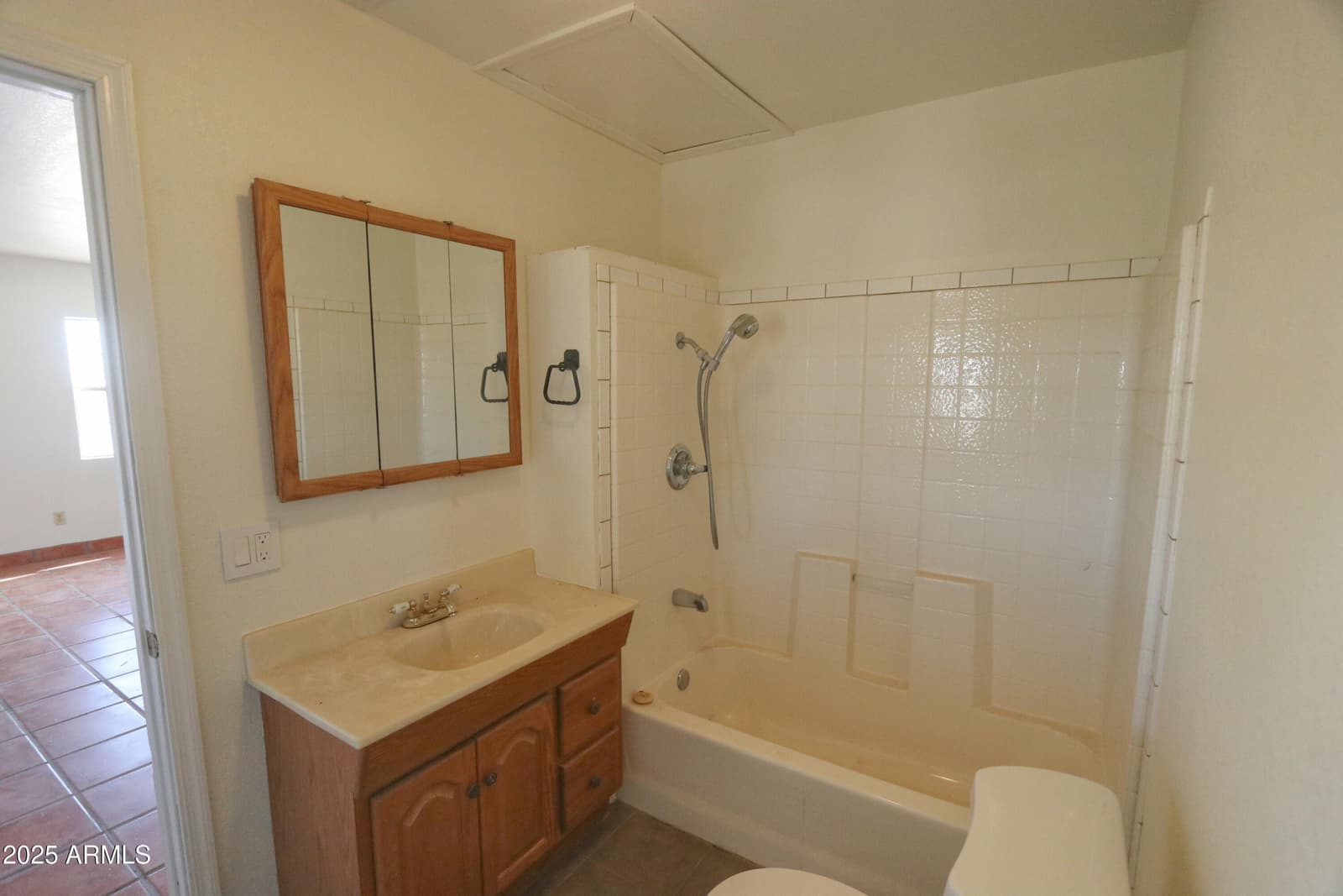 704 W CALLE CONNECTICUT, Cochise, AZ 85606 — photo 25 of 37