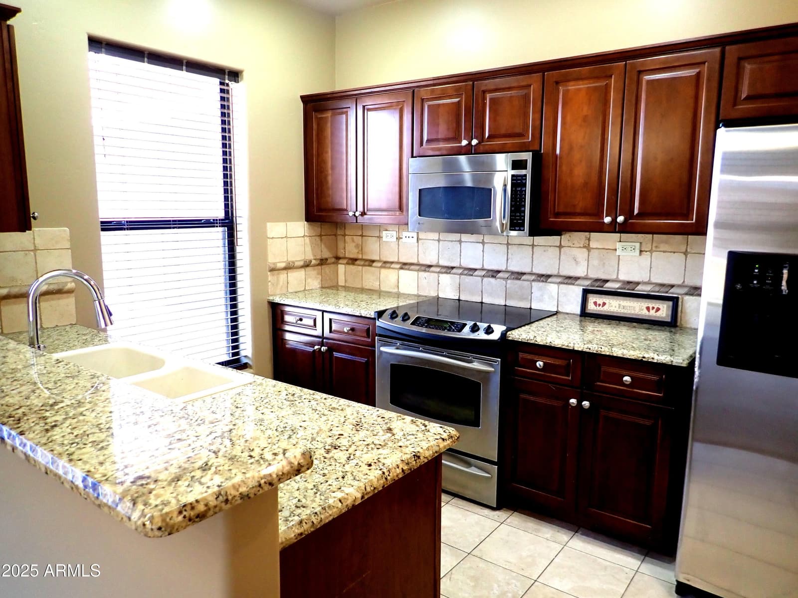 20660 N 40TH Street 2145, Phoenix, AZ 85050 — photo 17 of 30