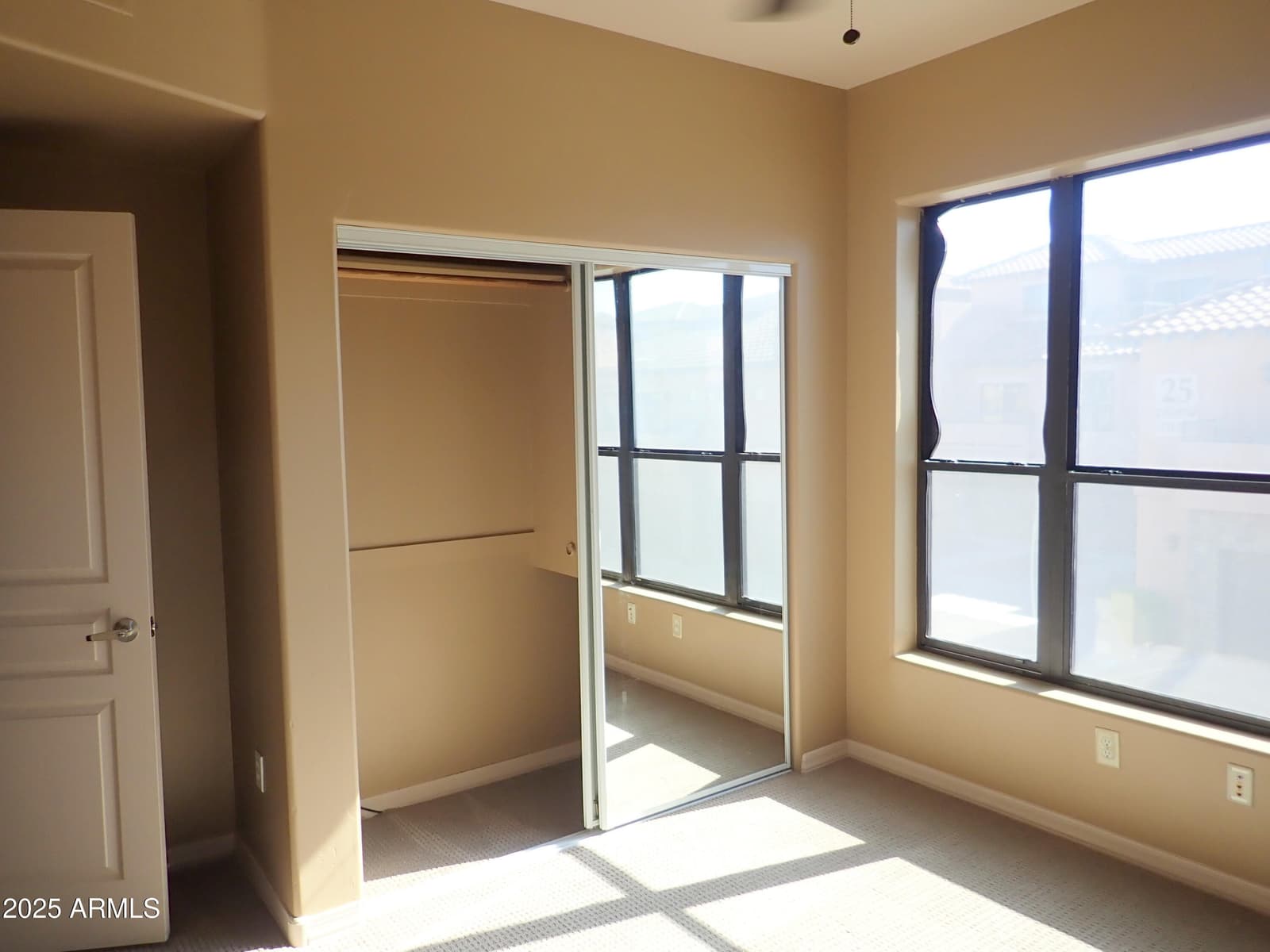 20660 N 40TH Street 2145, Phoenix, AZ 85050 — photo 25 of 30