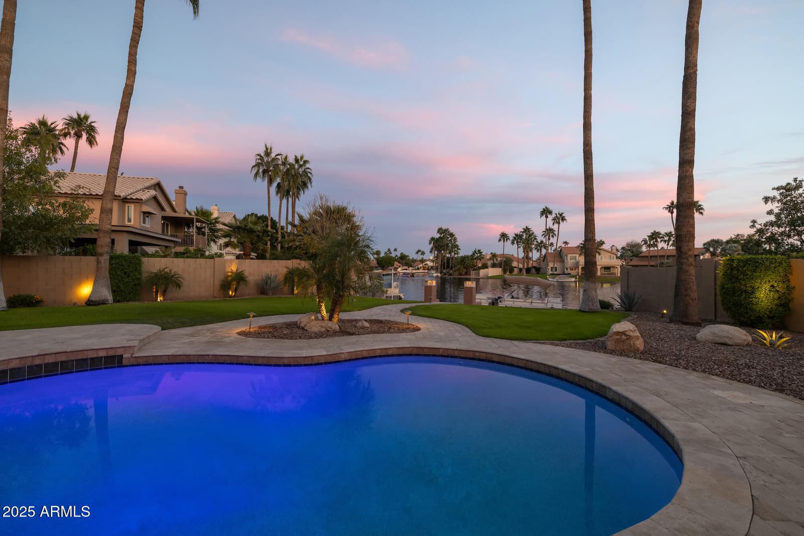 919 S PARADISE Drive, Gilbert, AZ 85233 — photo 2 of 70