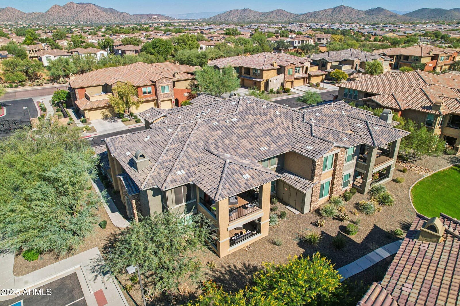 2425 W Bronco Butte Trail 2046, Phoenix, AZ 85085 — photo 40 of 54