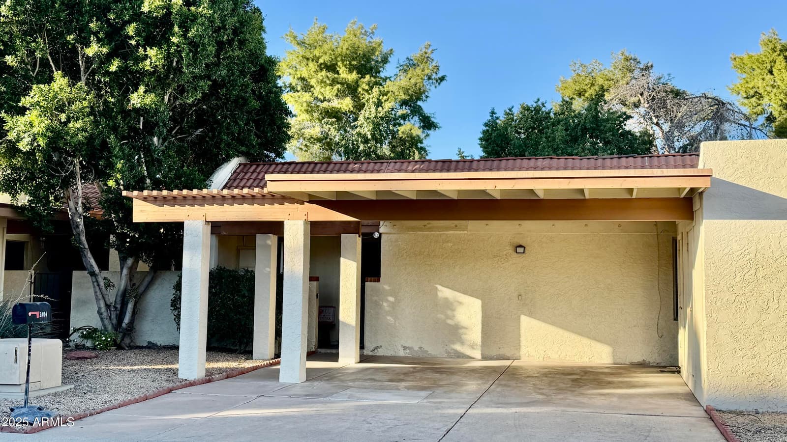 2404 W RUE DE LAMOUR Avenue, Phoenix, AZ 85029 — photo 2 of 34
