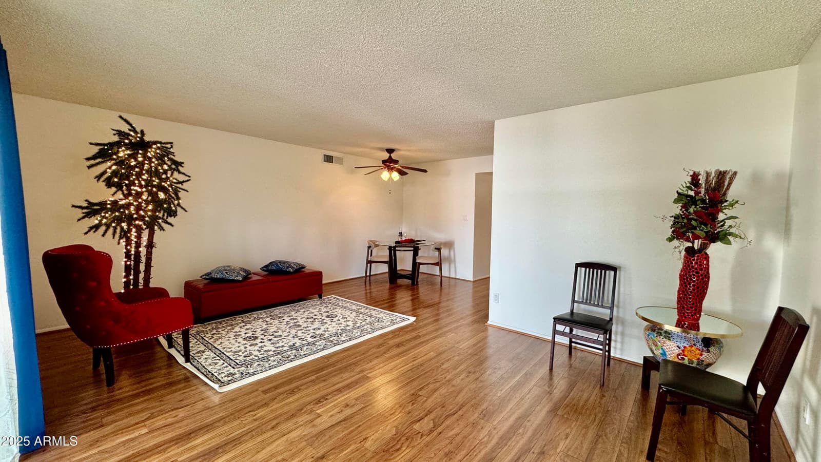 2404 W RUE DE LAMOUR Avenue, Phoenix, AZ 85029 — photo 11 of 34