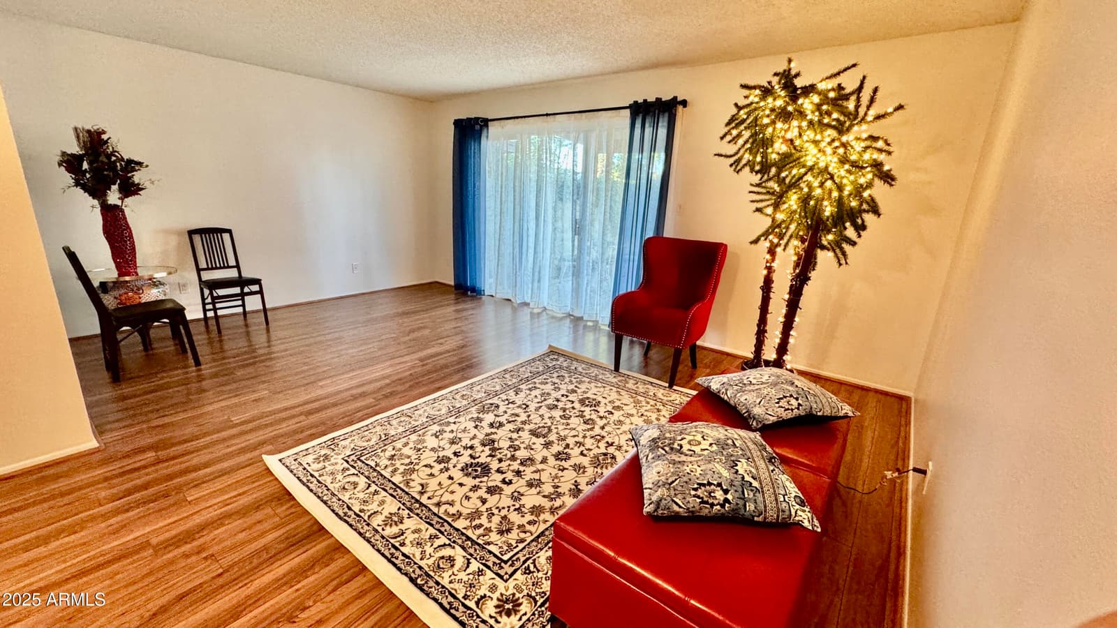 2404 W RUE DE LAMOUR Avenue, Phoenix, AZ 85029 — photo 12 of 34