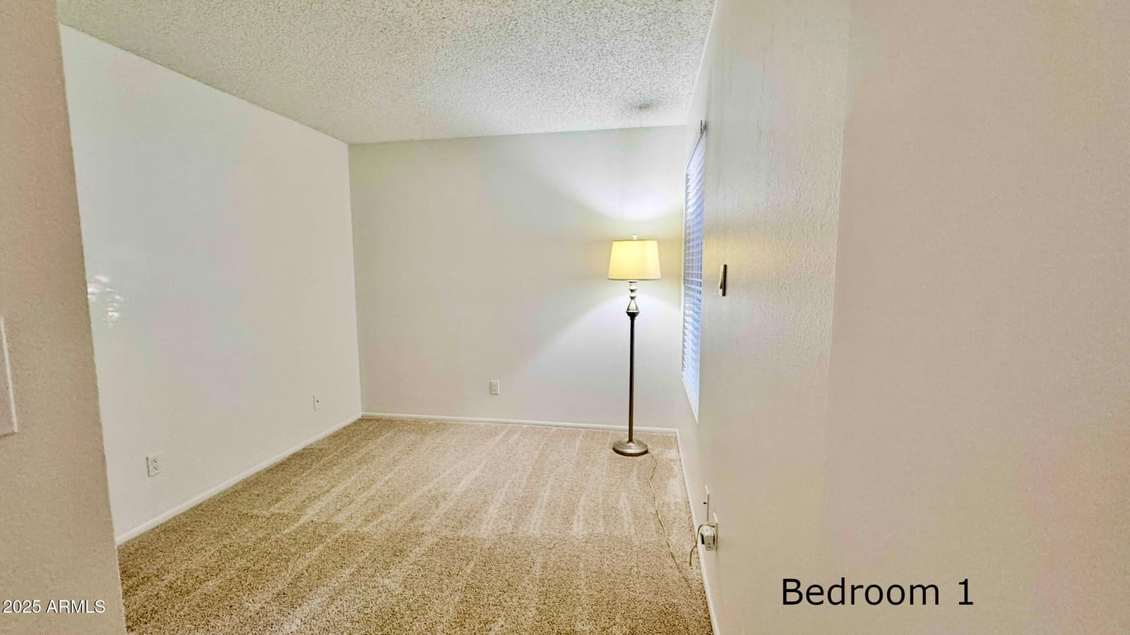 2404 W RUE DE LAMOUR Avenue, Phoenix, AZ 85029 — photo 14 of 34
