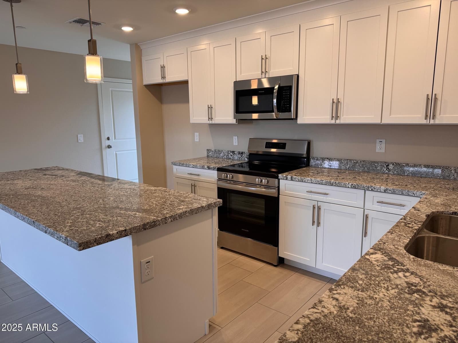 523 S PASADENA 115, Mesa, AZ 85210 — photo 8 of 14