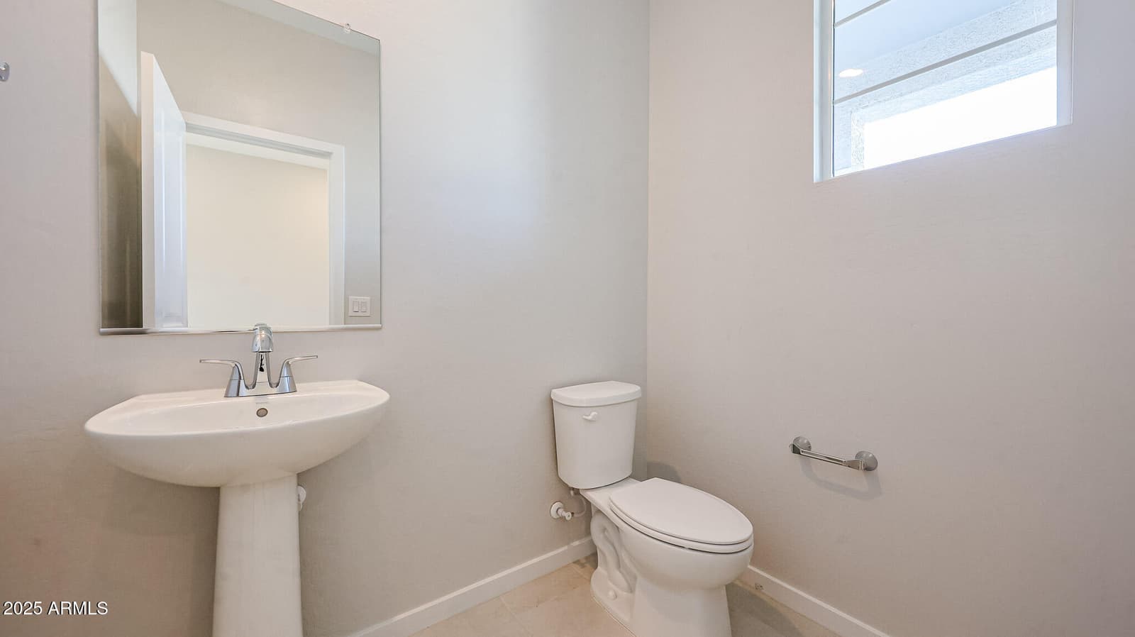 22975 W MONONA Lane, Surprise, AZ 85387 — photo 5 of 36
