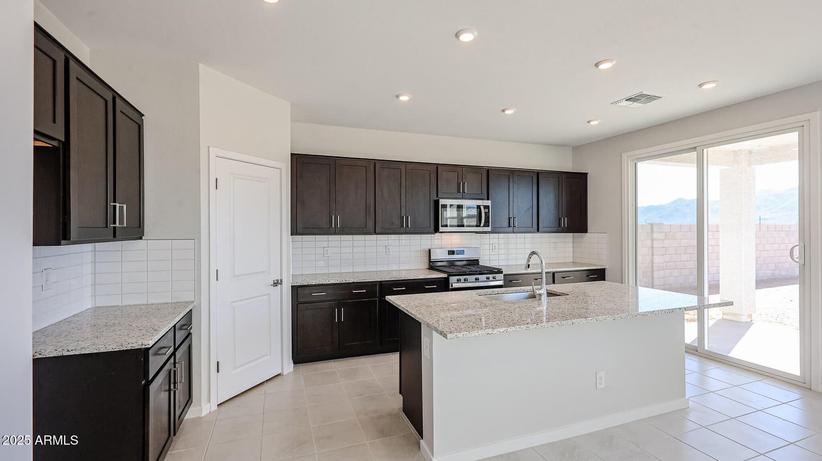 22975 W MONONA Lane, Surprise, AZ 85387 — photo 9 of 36