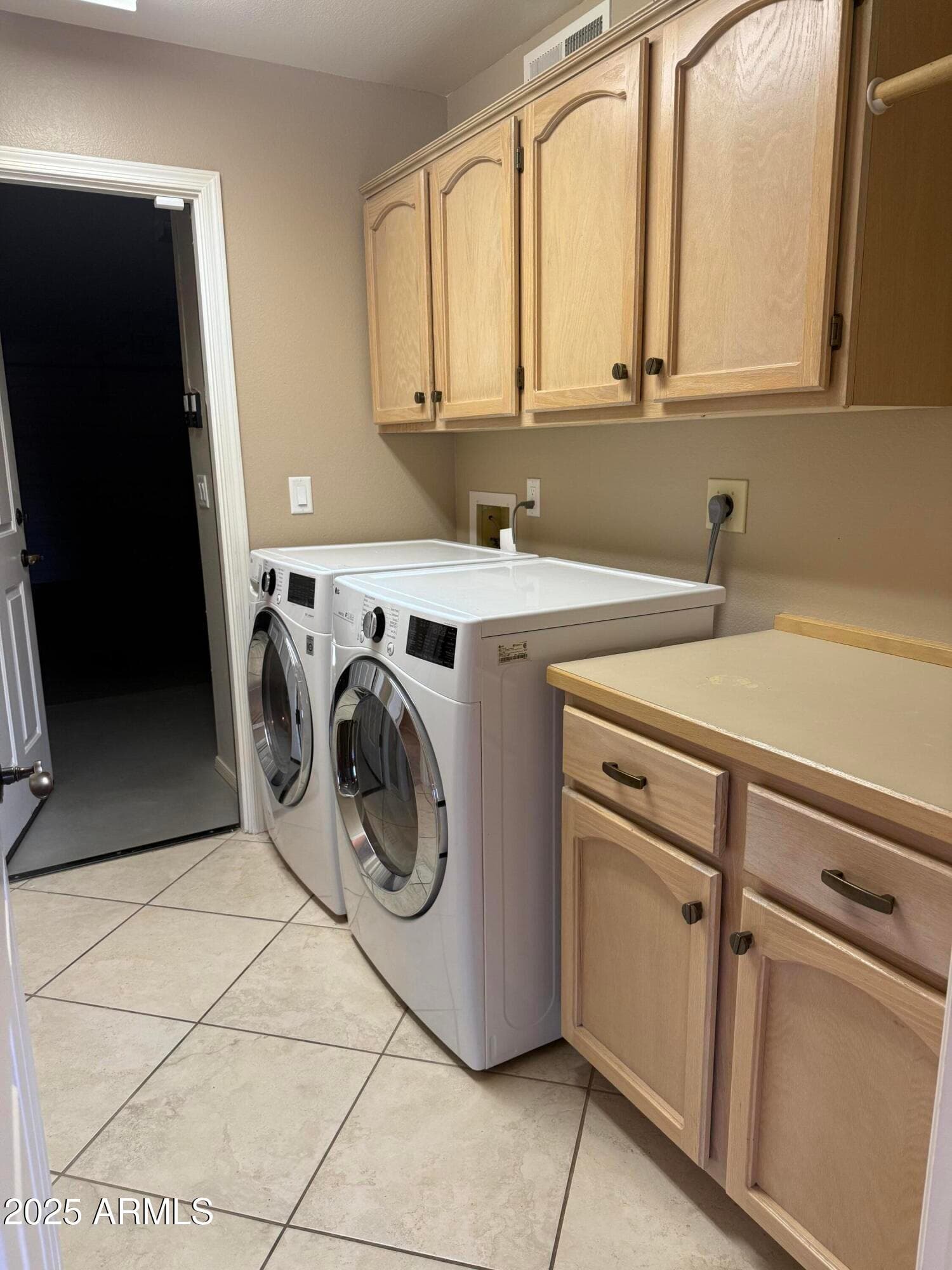 2088 N LAKE SHORE Drive, Casa Grande, AZ 85122 — photo 16 of 30