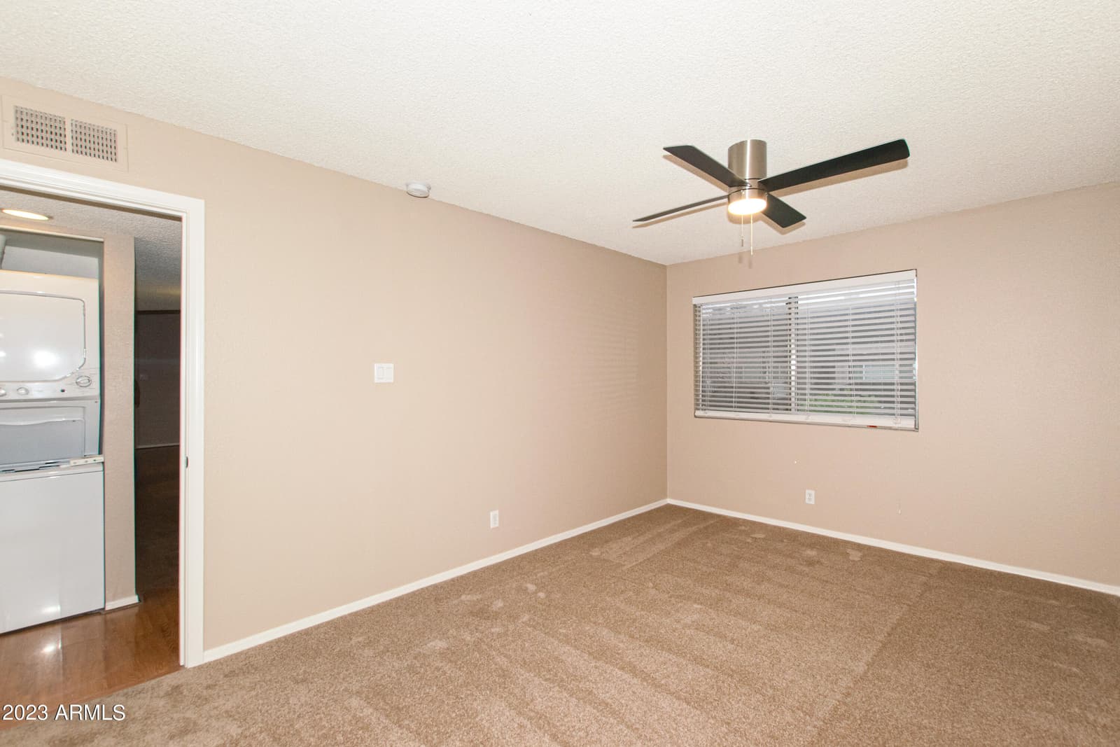 424 W BROWN Road 105, Mesa, AZ 85201 — photo 11 of 29