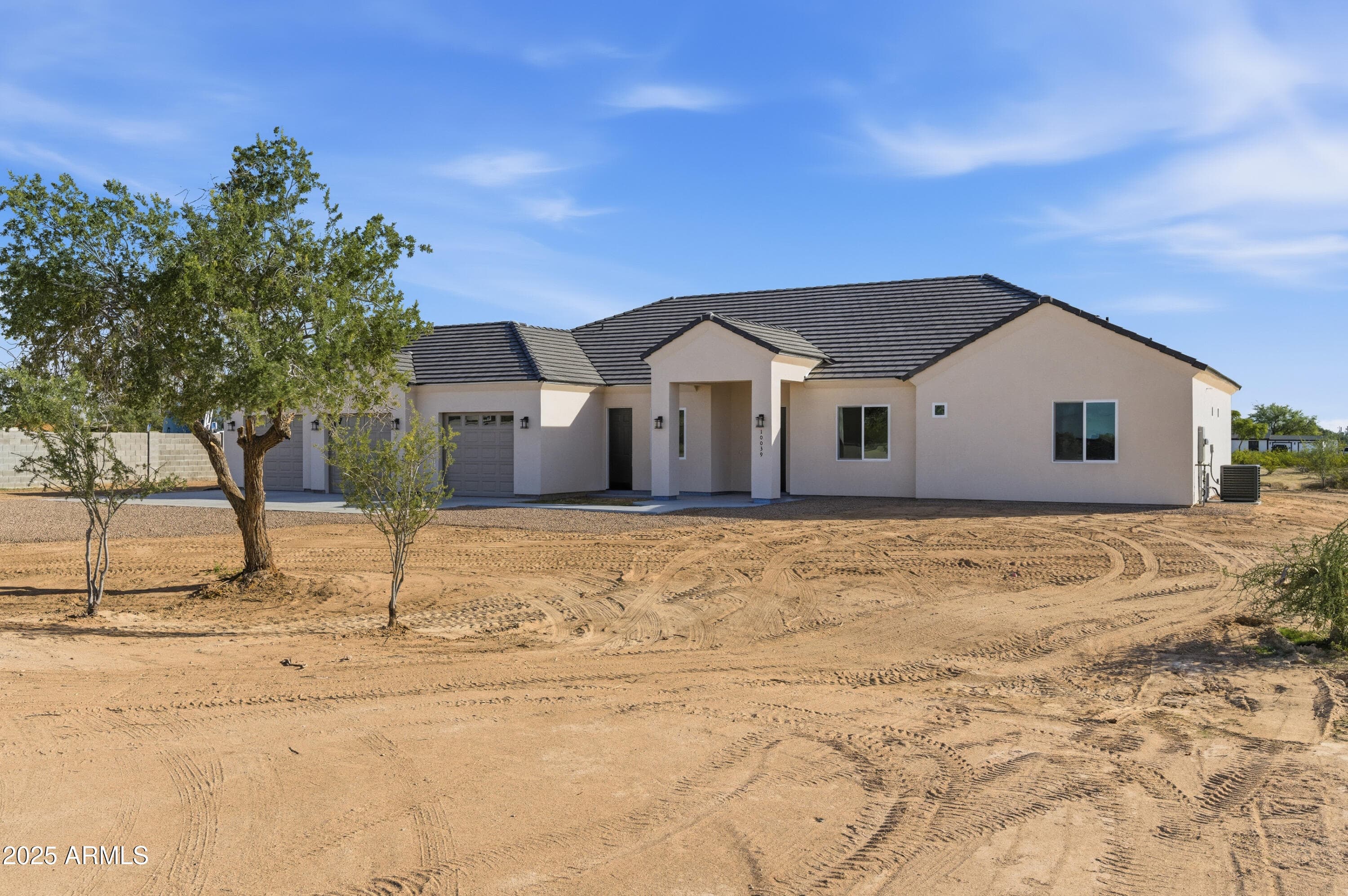 10039 N Burris Road, Casa Grande, AZ 85122 — photo 3 of 60