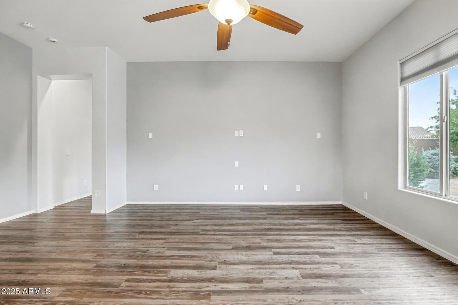 16528 N 181ST Drive, Surprise, AZ 85388 — photo 15 of 33