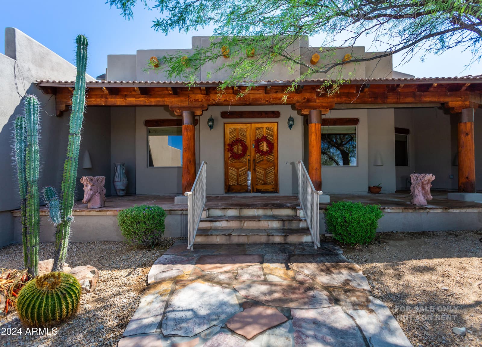 40777 N ECHO CANYON Drive, Cave Creek, AZ 85331 — photo 1 of 94